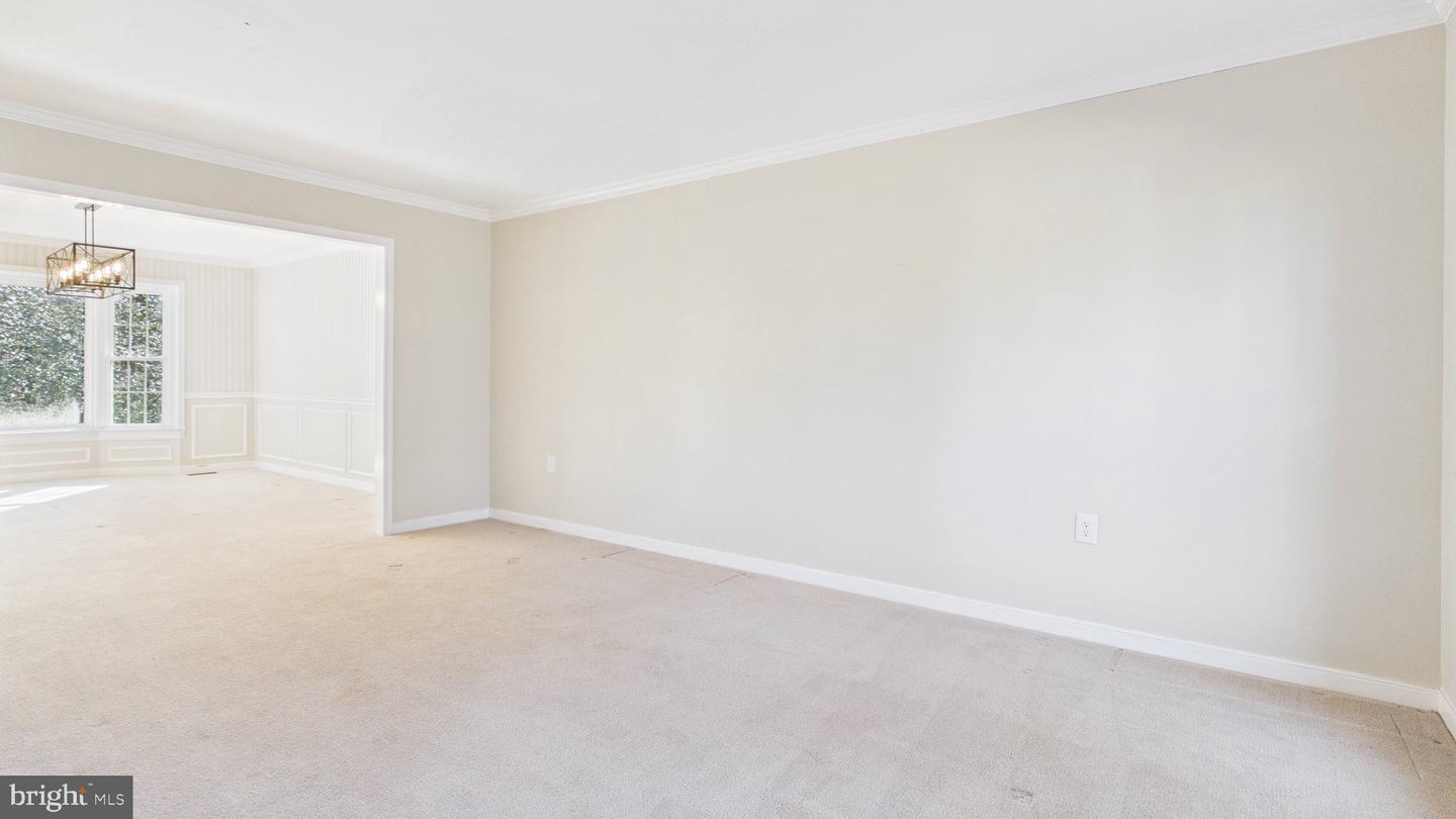 10298 DUNN MEADOW RD, VIENNA, Virginia 22182, 4 Bedrooms Bedrooms, ,2 BathroomsBathrooms,Residential,For sale,10298 DUNN MEADOW RD,VAFX2293014 MLS # VAFX2293014 10298 DUNN MEADOW RD, VIENNA, Virginia 22182, 4 Bedrooms Bedrooms, ,2 BathroomsBathrooms,Residential,For sale,10298 DUNN MEADOW RD,VAFX2293014 MLS # VAFX2293014