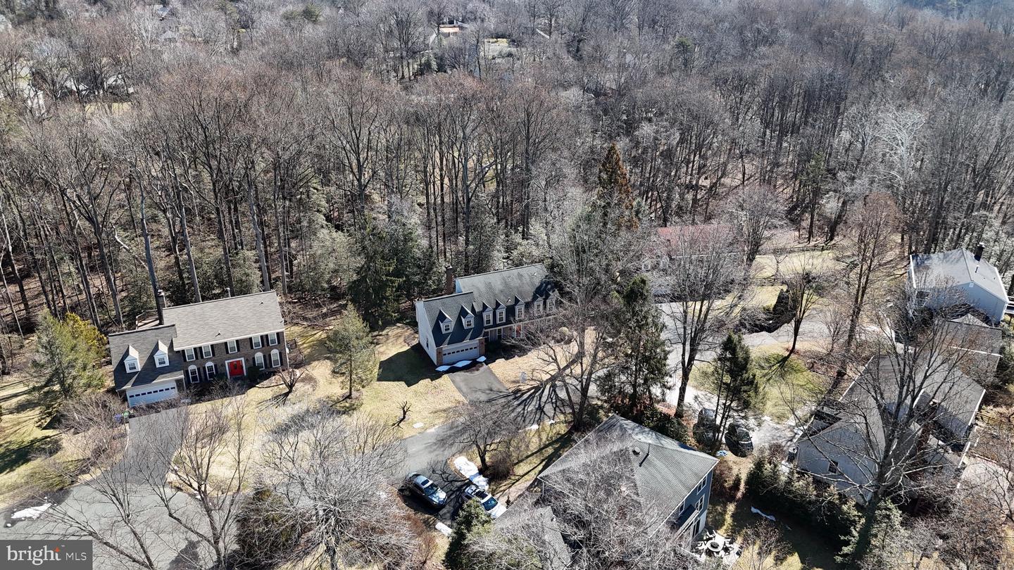 10298 DUNN MEADOW RD, VIENNA, Virginia 22182, 4 Bedrooms Bedrooms, ,2 BathroomsBathrooms,Residential,For sale,10298 DUNN MEADOW RD,VAFX2293014 MLS # VAFX2293014 10298 DUNN MEADOW RD, VIENNA, Virginia 22182, 4 Bedrooms Bedrooms, ,2 BathroomsBathrooms,Residential,For sale,10298 DUNN MEADOW RD,VAFX2293014 MLS # VAFX2293014