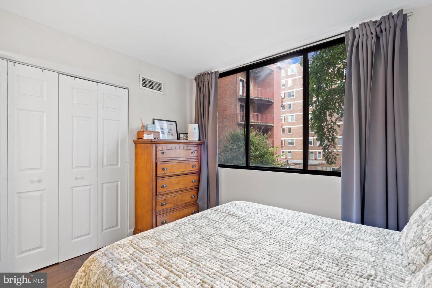 1245 13TH ST NW #215, WASHINGTON, District Of Columbia 20005, 1 Bedroom Bedrooms, ,1 BathroomBathrooms,Residential,For sale,1245 13TH ST NW #215,DCDC2248188 MLS # DCDC2248188