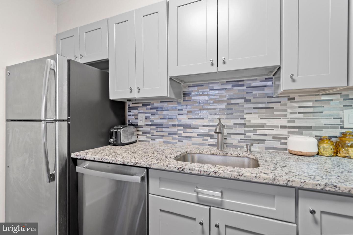 1245 13TH ST NW #215, WASHINGTON, District Of Columbia 20005, 1 Bedroom Bedrooms, ,1 BathroomBathrooms,Residential,For sale,1245 13TH ST NW #215,DCDC2248188 MLS # DCDC2248188