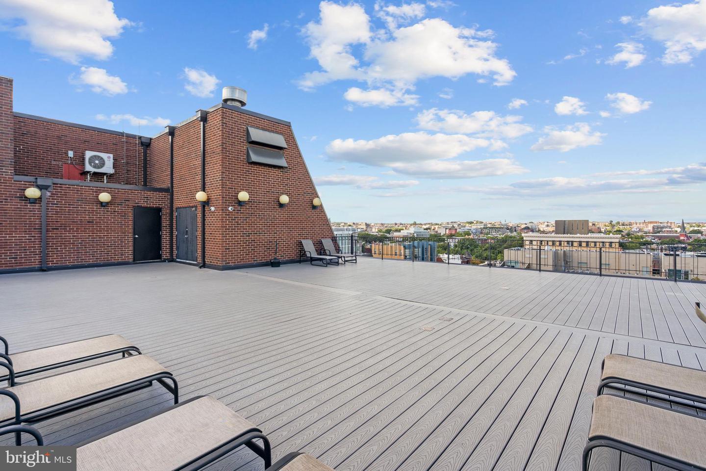 1245 13TH ST NW #215, WASHINGTON, District Of Columbia 20005, 1 Bedroom Bedrooms, ,1 BathroomBathrooms,Residential,For sale,1245 13TH ST NW #215,DCDC2248188 MLS # DCDC2248188