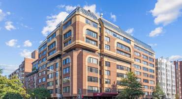 1245 13TH ST NW #215, WASHINGTON, District Of Columbia 20005, 1 Bedroom Bedrooms, ,1 BathroomBathrooms,Residential,For sale,1245 13TH ST NW #215,DCDC2248188 MLS # DCDC2248188