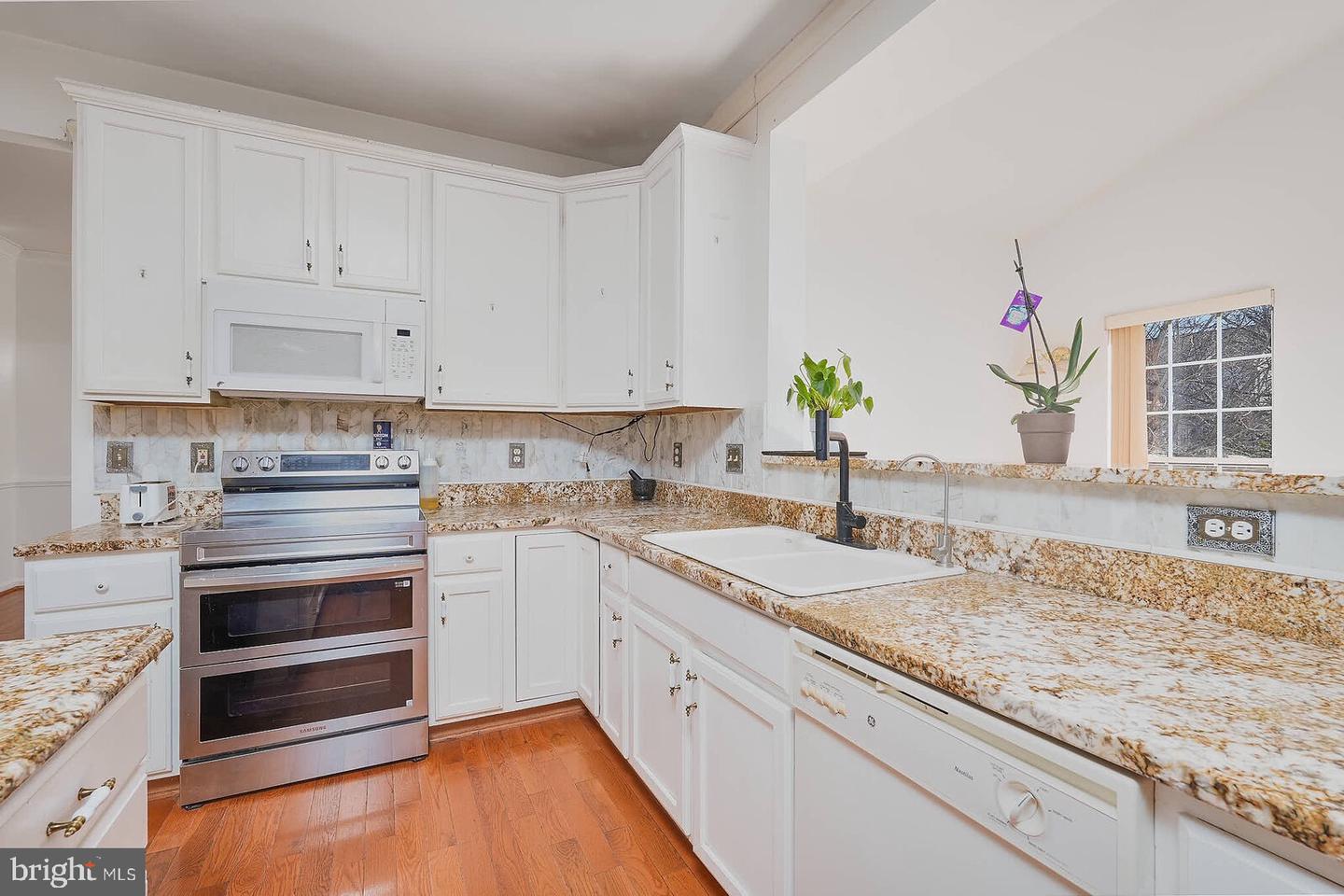 6671 CLARKES MEADOW DR, BEALETON, Virginia 22712, 6 Bedrooms Bedrooms, ,3 BathroomsBathrooms,Residential,For sale,6671 CLARKES MEADOW DR,VAFQ2020760 MLS # VAFQ2020760