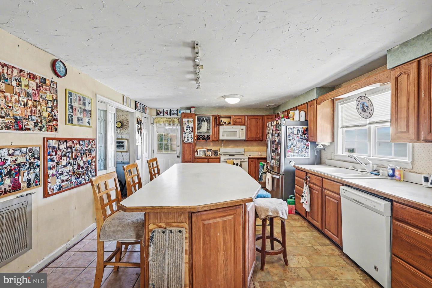 22244 SAM FRED RD, MIDDLEBURG, Virginia 20117, 3 Bedrooms Bedrooms, ,3 BathroomsBathrooms,Farm,For sale,22244 SAM FRED RD,VALO2116974 MLS # VALO2116974