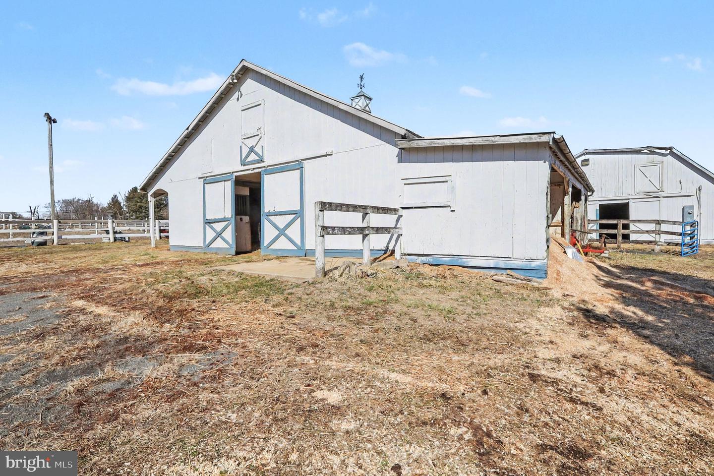 22244 SAM FRED RD, MIDDLEBURG, Virginia 20117, 3 Bedrooms Bedrooms, ,3 BathroomsBathrooms,Farm,For sale,22244 SAM FRED RD,VALO2116974 MLS # VALO2116974