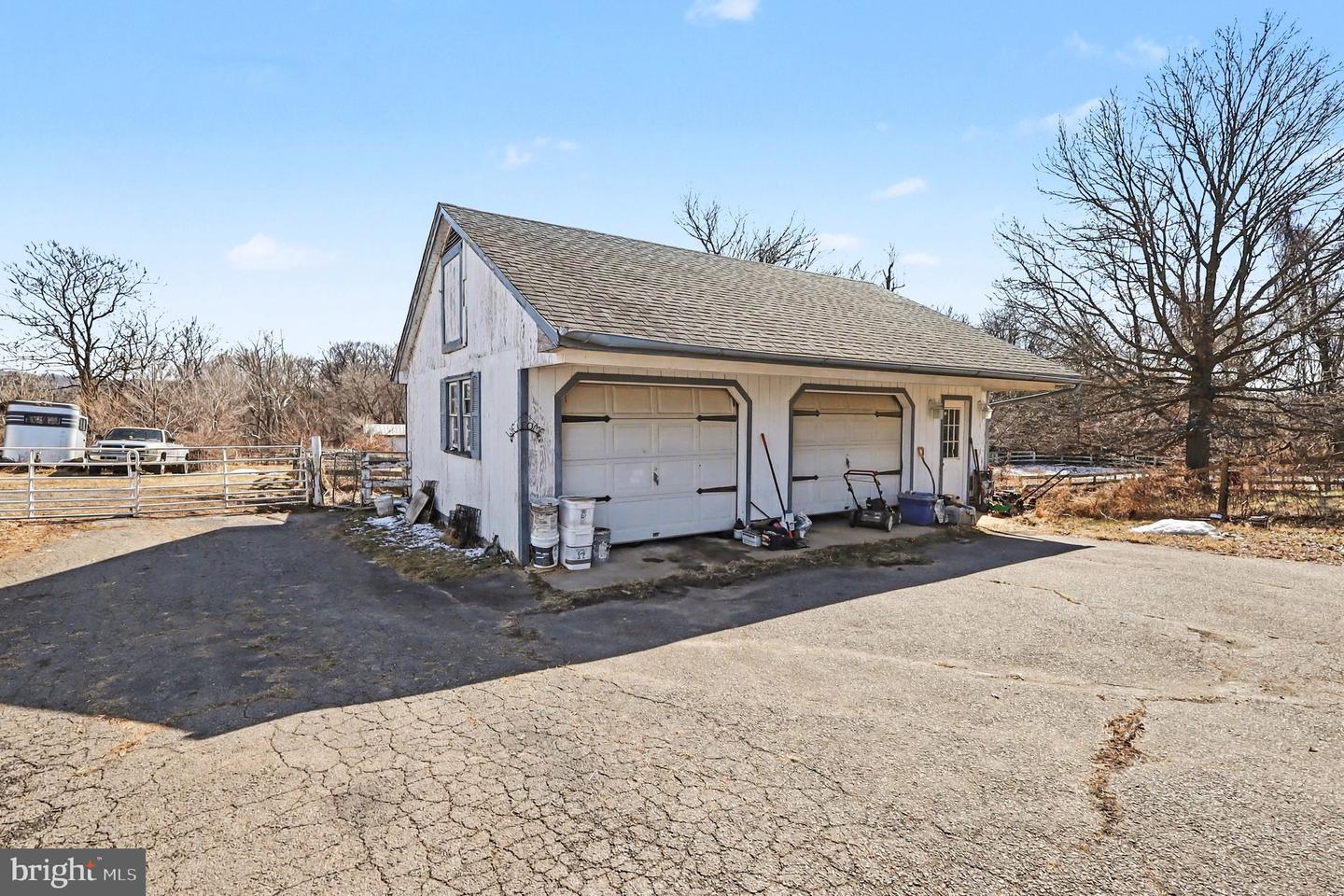 22244 SAM FRED RD, MIDDLEBURG, Virginia 20117, 3 Bedrooms Bedrooms, ,3 BathroomsBathrooms,Farm,For sale,22244 SAM FRED RD,VALO2116974 MLS # VALO2116974