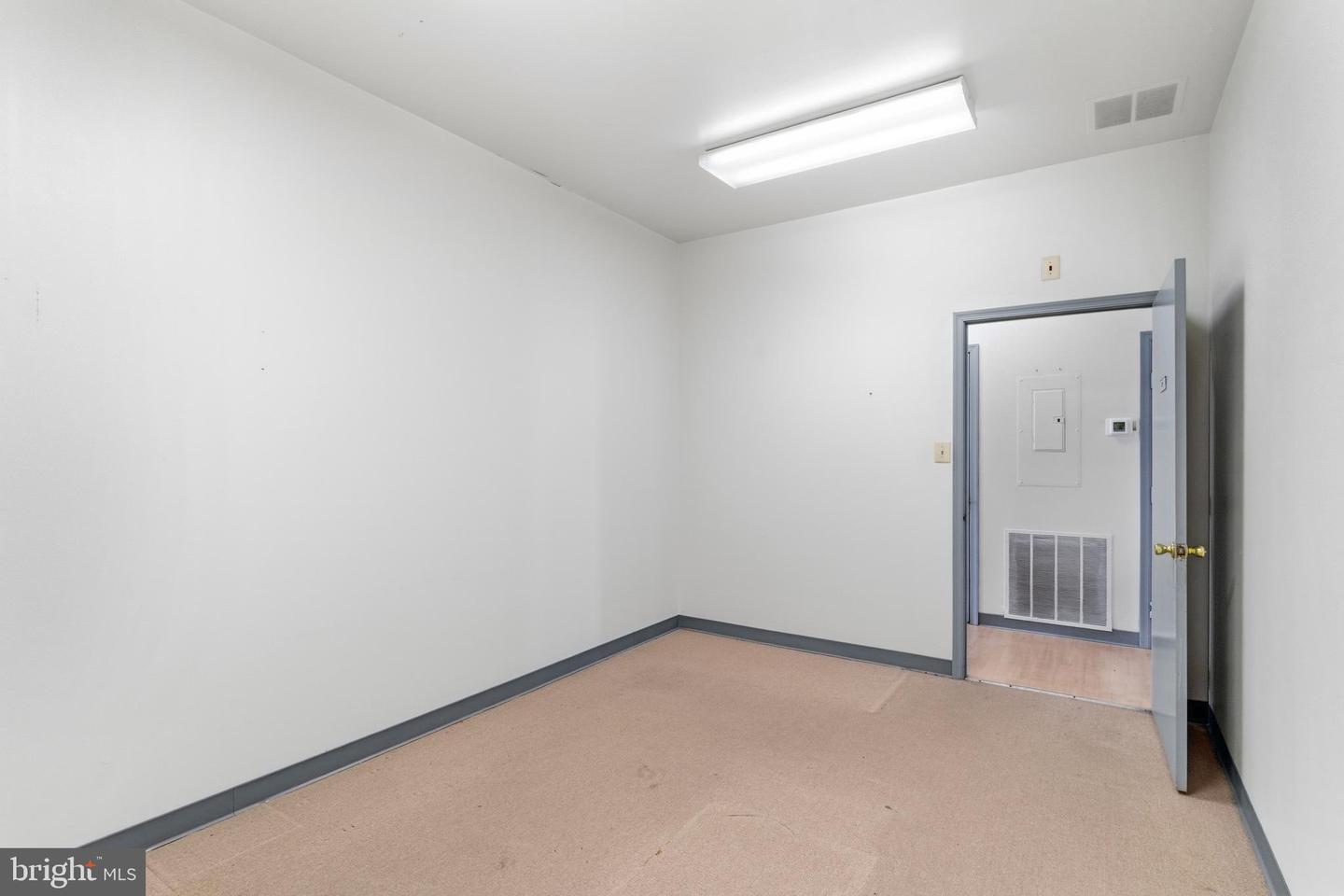 5041-B BACKLICK RD #5041-B, ANNANDALE, Virginia 22003, ,Land,For sale,5041-B BACKLICK RD #5041-B,VAFX2292972 MLS # VAFX2292972 5041-B BACKLICK RD #5041-B, ANNANDALE, Virginia 22003, ,Land,For sale,5041-B BACKLICK RD #5041-B,VAFX2292972 MLS # VAFX2292972