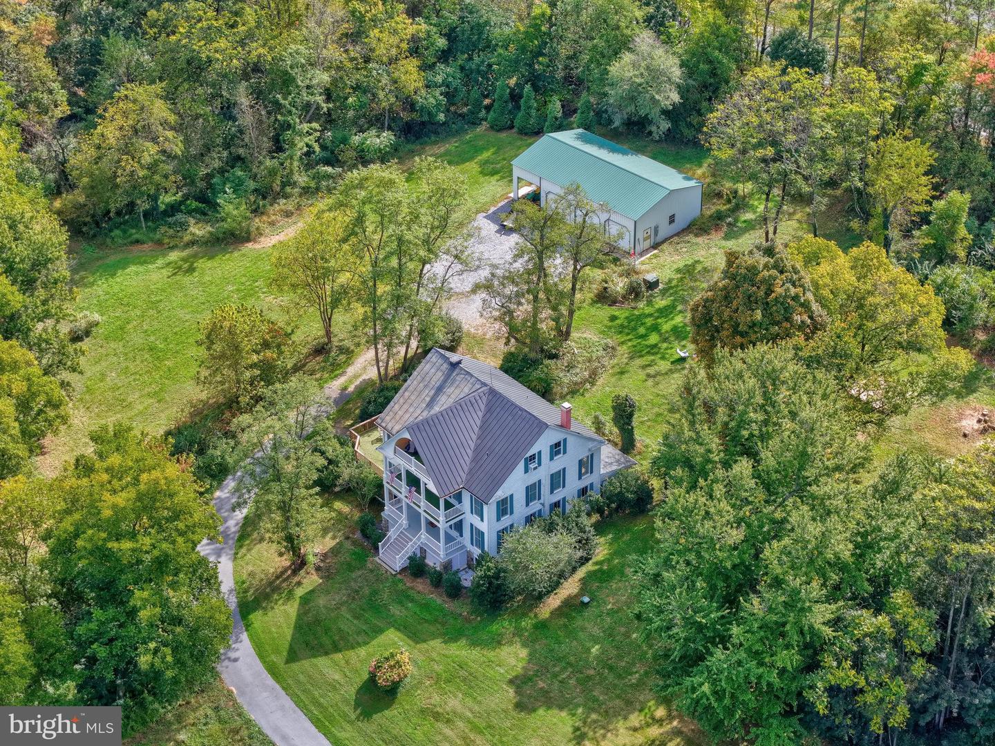 39 NEW CUT RD, ROUND HILL, Virginia 20141, 7 Bedrooms Bedrooms, ,3 BathroomsBathrooms,Residential,For sale,39 NEW CUT RD,VALO2108464 MLS # VALO2108464