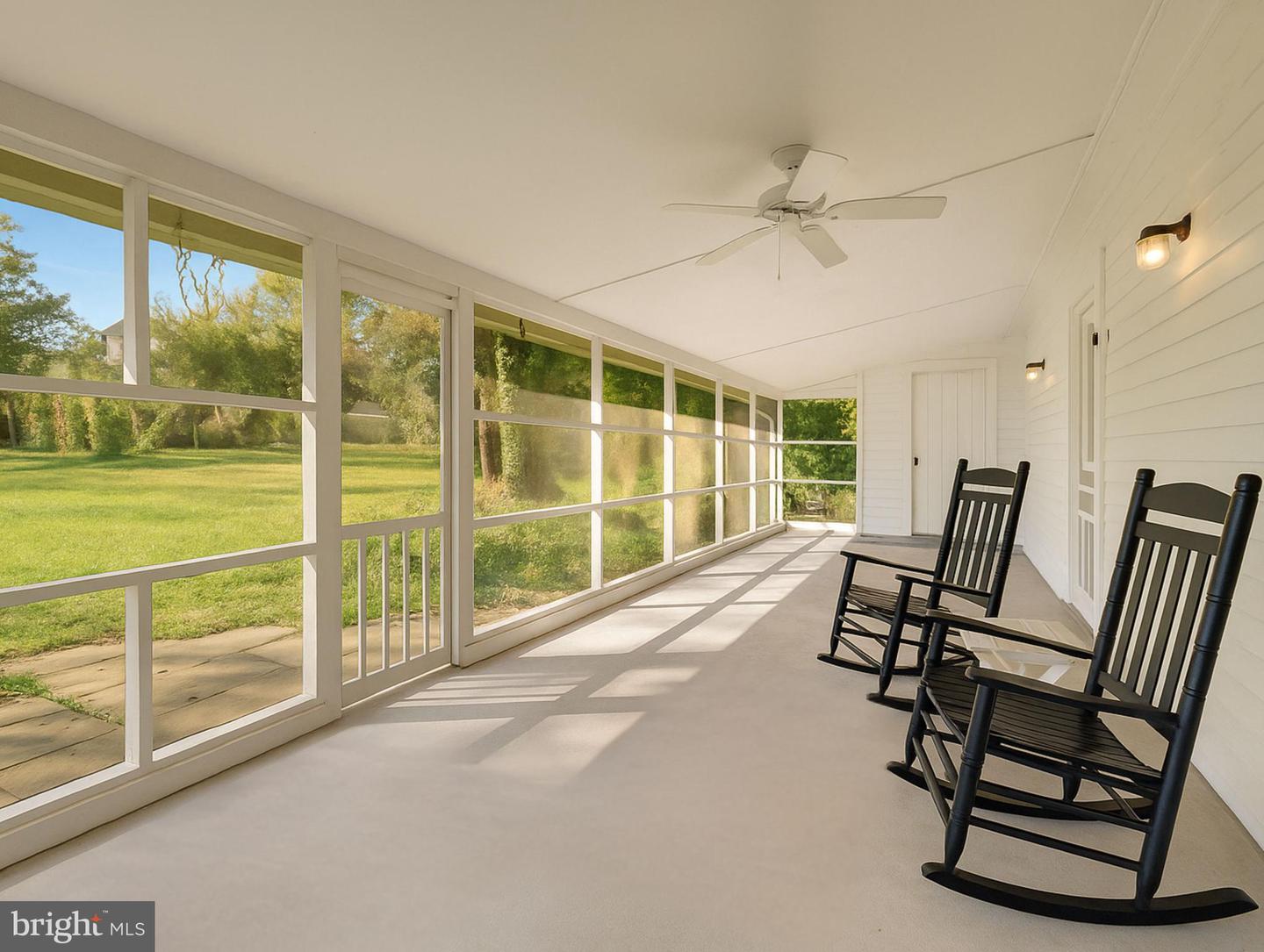 39 NEW CUT RD, ROUND HILL, Virginia 20141, 7 Bedrooms Bedrooms, ,3 BathroomsBathrooms,Residential,For sale,39 NEW CUT RD,VALO2108464 MLS # VALO2108464