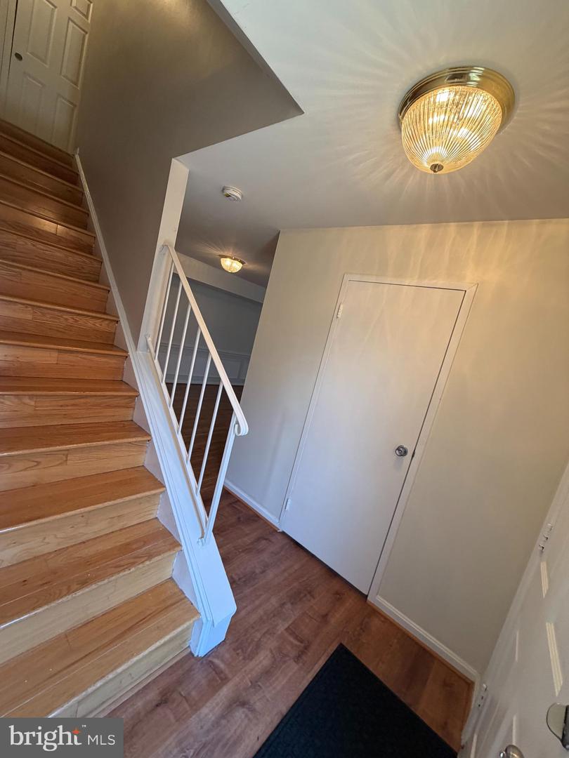 4597 LOGSDON DR #36, ANNANDALE, Virginia 22003, 3 Bedrooms Bedrooms, ,2 BathroomsBathrooms,Residential,For sale,4597 LOGSDON DR #36,VAFX2284520 MLS # VAFX2284520 4597 LOGSDON DR #36, ANNANDALE, Virginia 22003, 3 Bedrooms Bedrooms, ,2 BathroomsBathrooms,Residential,For sale,4597 LOGSDON DR #36,VAFX2284520 MLS # VAFX2284520