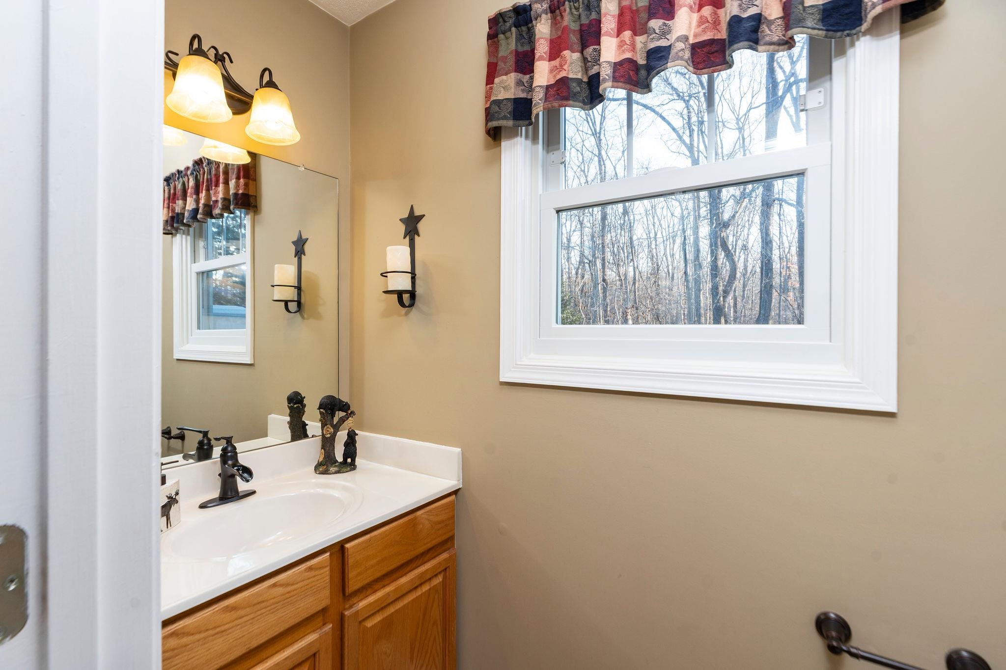 241 BOWMANS RUN DR, STUARTS DRAFT, Virginia 24477, 3 Bedrooms Bedrooms, ,2 BathroomsBathrooms,Residential,241 BOWMANS RUN DR,673779 MLS # 673779