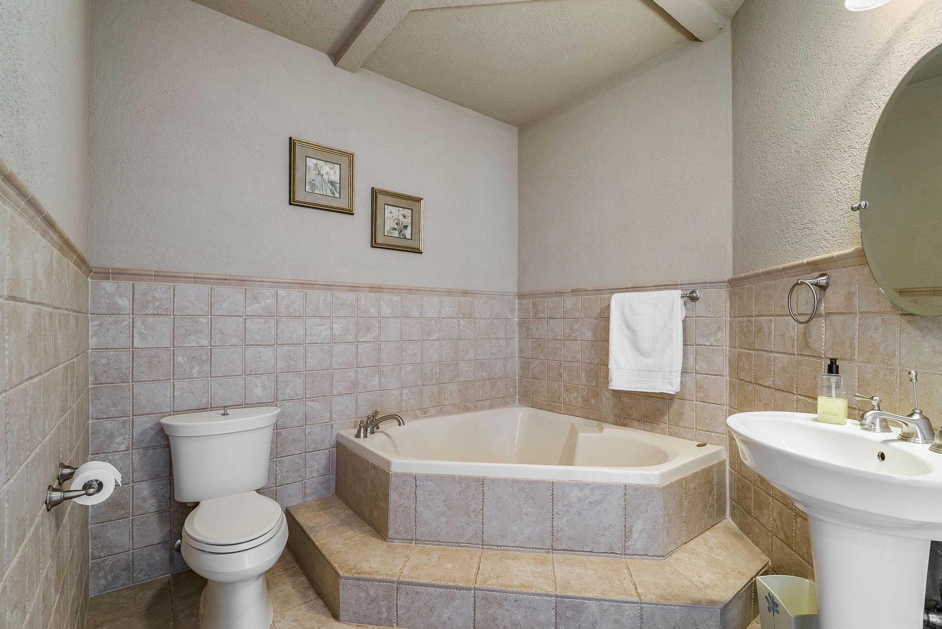 4260 AJAX CT, ROCKINGHAM, Virginia 22801, 5 Bedrooms Bedrooms, ,4 BathroomsBathrooms,Residential,4260 AJAX CT,673780 MLS # 673780