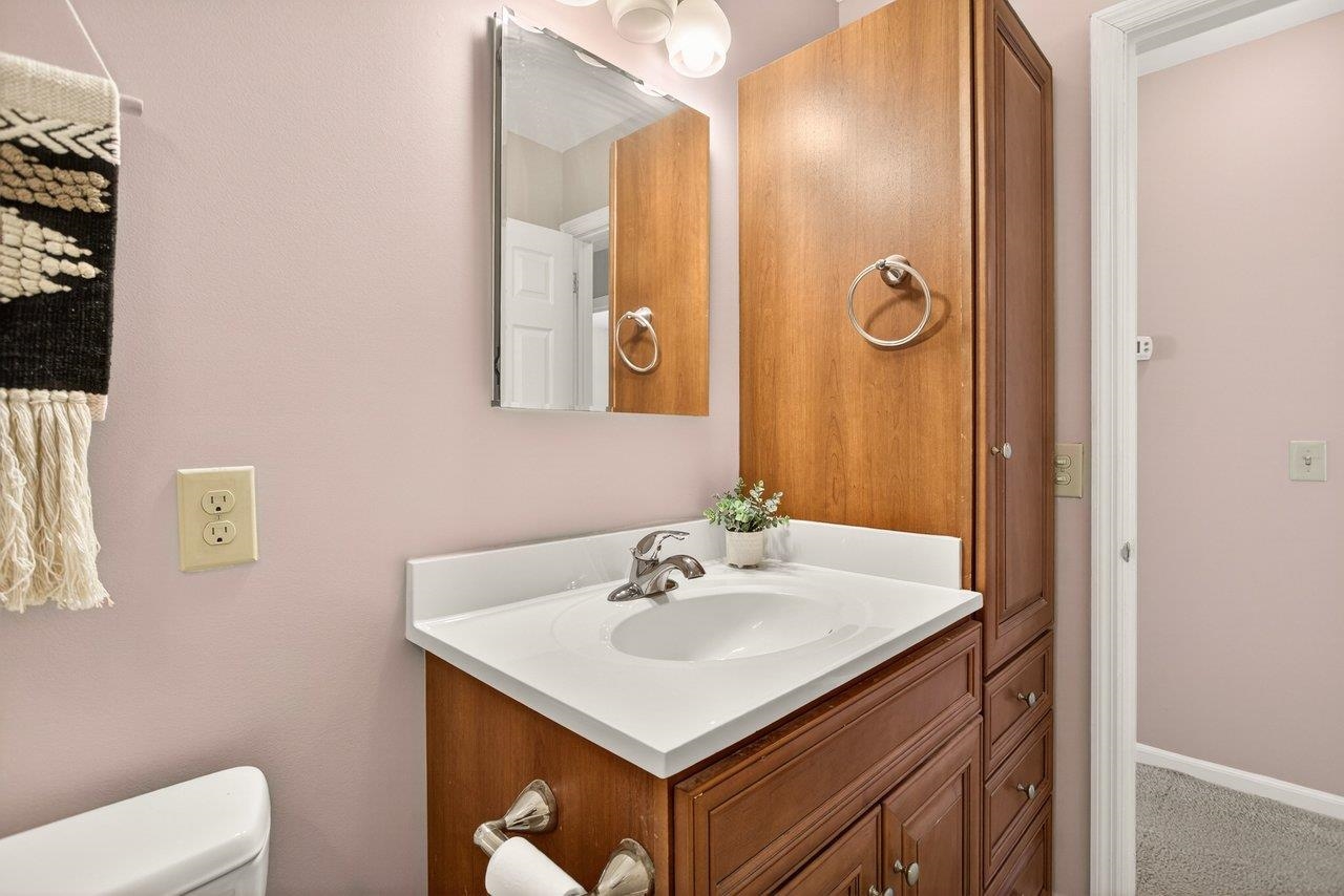 1424 SOUTHAMPTON CT, HARRISONBURG, Virginia 22801, 3 Bedrooms Bedrooms, ,1 BathroomBathrooms,Residential,1424 SOUTHAMPTON CT,673785 MLS # 673785