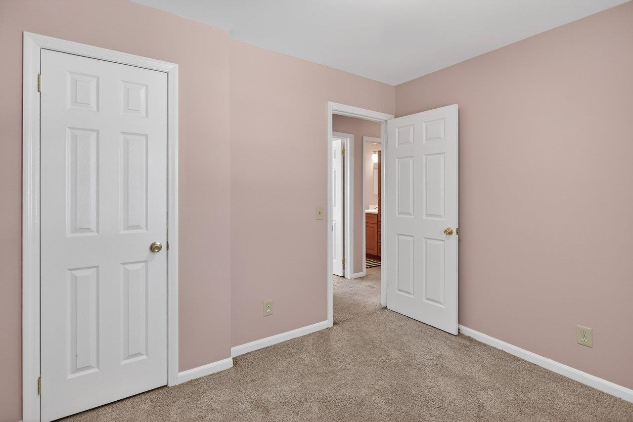 1424 SOUTHAMPTON CT, HARRISONBURG, Virginia 22801, 3 Bedrooms Bedrooms, ,1 BathroomBathrooms,Residential,1424 SOUTHAMPTON CT,673785 MLS # 673785