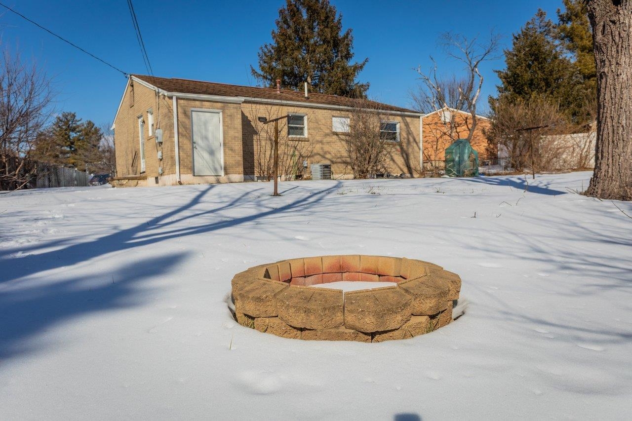 1424 SOUTHAMPTON CT, HARRISONBURG, Virginia 22801, 3 Bedrooms Bedrooms, ,1 BathroomBathrooms,Residential,1424 SOUTHAMPTON CT,673785 MLS # 673785