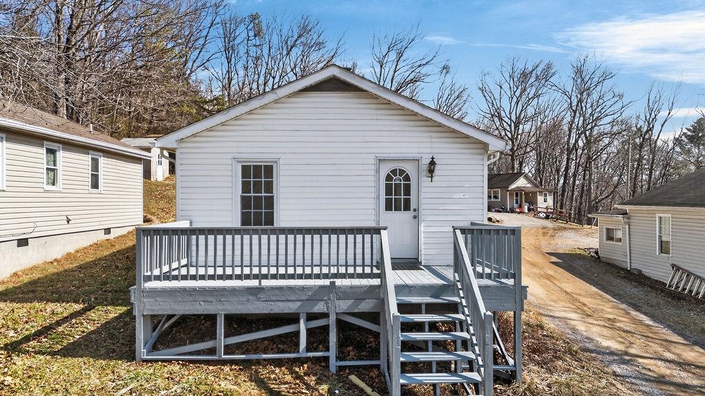 99 SHARP HILL LN, HINTON, Virginia 22831, 2 Bedrooms Bedrooms, ,1 BathroomBathrooms,Residential,99 SHARP HILL LN,673787 MLS # 673787