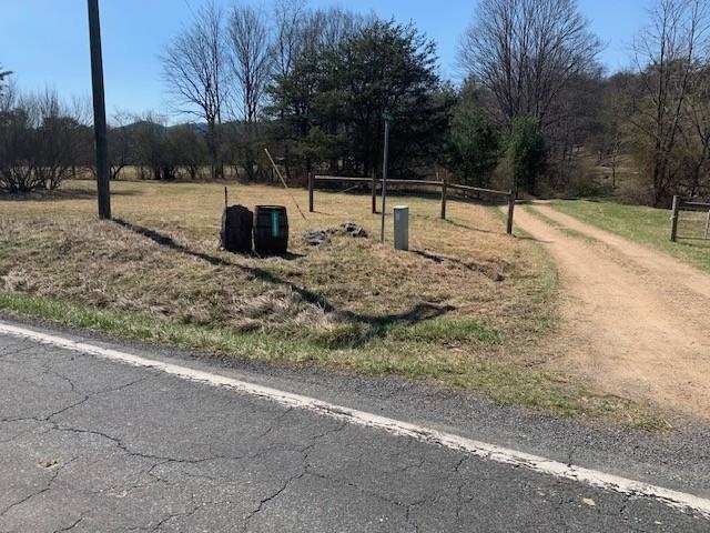 12002 JACKSON RIVER RD, MONTEREY, Virginia 24465, 3 Bedrooms Bedrooms, ,2 BathroomsBathrooms,Residential,12002 JACKSON RIVER RD,673790 MLS # 673790