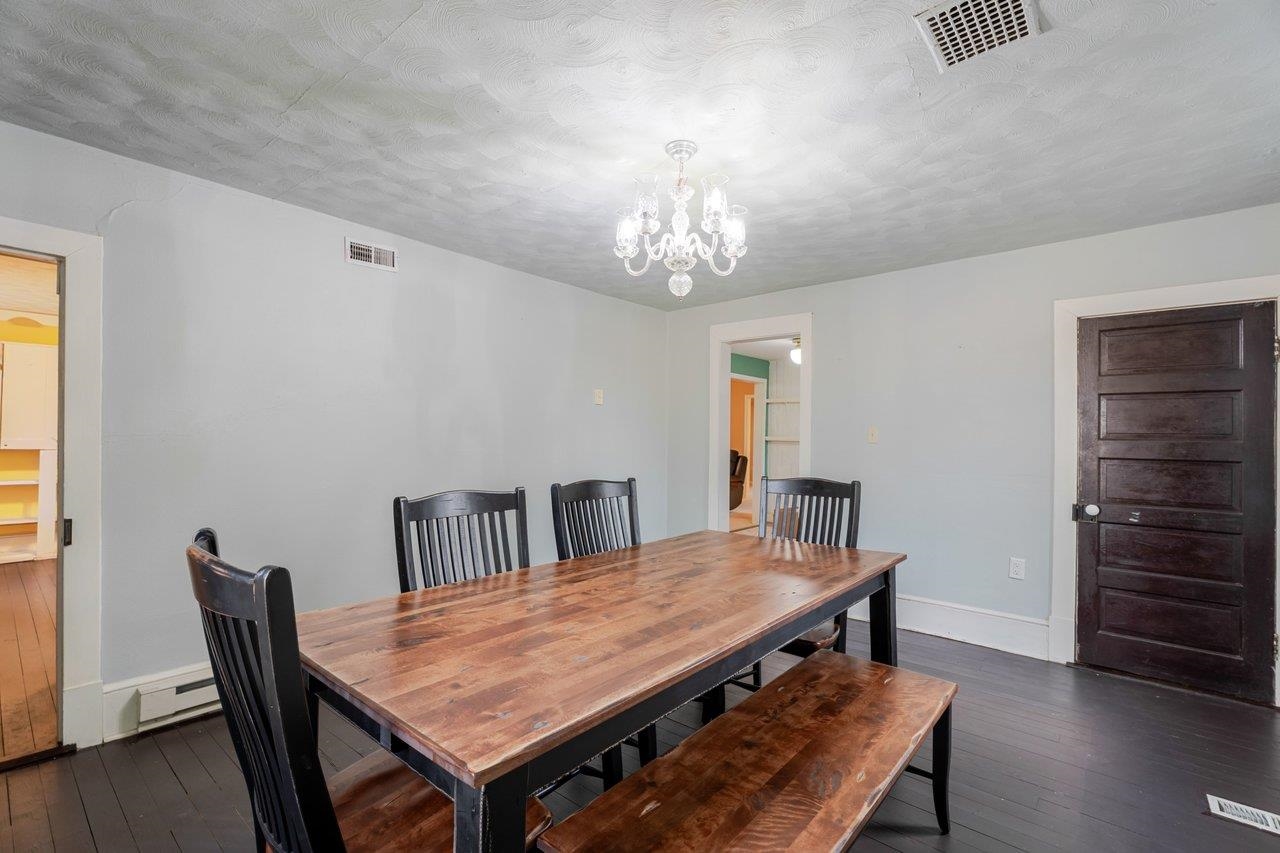 723 SEDWICK RD, LURAY, Virginia 22835, 3 Bedrooms Bedrooms, ,1 BathroomBathrooms,Residential,723 SEDWICK RD,673791 MLS # 673791