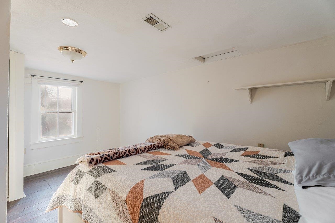 723 SEDWICK RD, LURAY, Virginia 22835, 3 Bedrooms Bedrooms, ,1 BathroomBathrooms,Residential,723 SEDWICK RD,673791 MLS # 673791