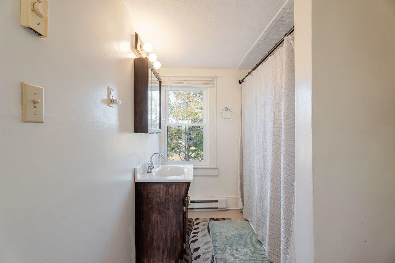 723 SEDWICK RD, LURAY, Virginia 22835, 3 Bedrooms Bedrooms, ,1 BathroomBathrooms,Residential,723 SEDWICK RD,673791 MLS # 673791