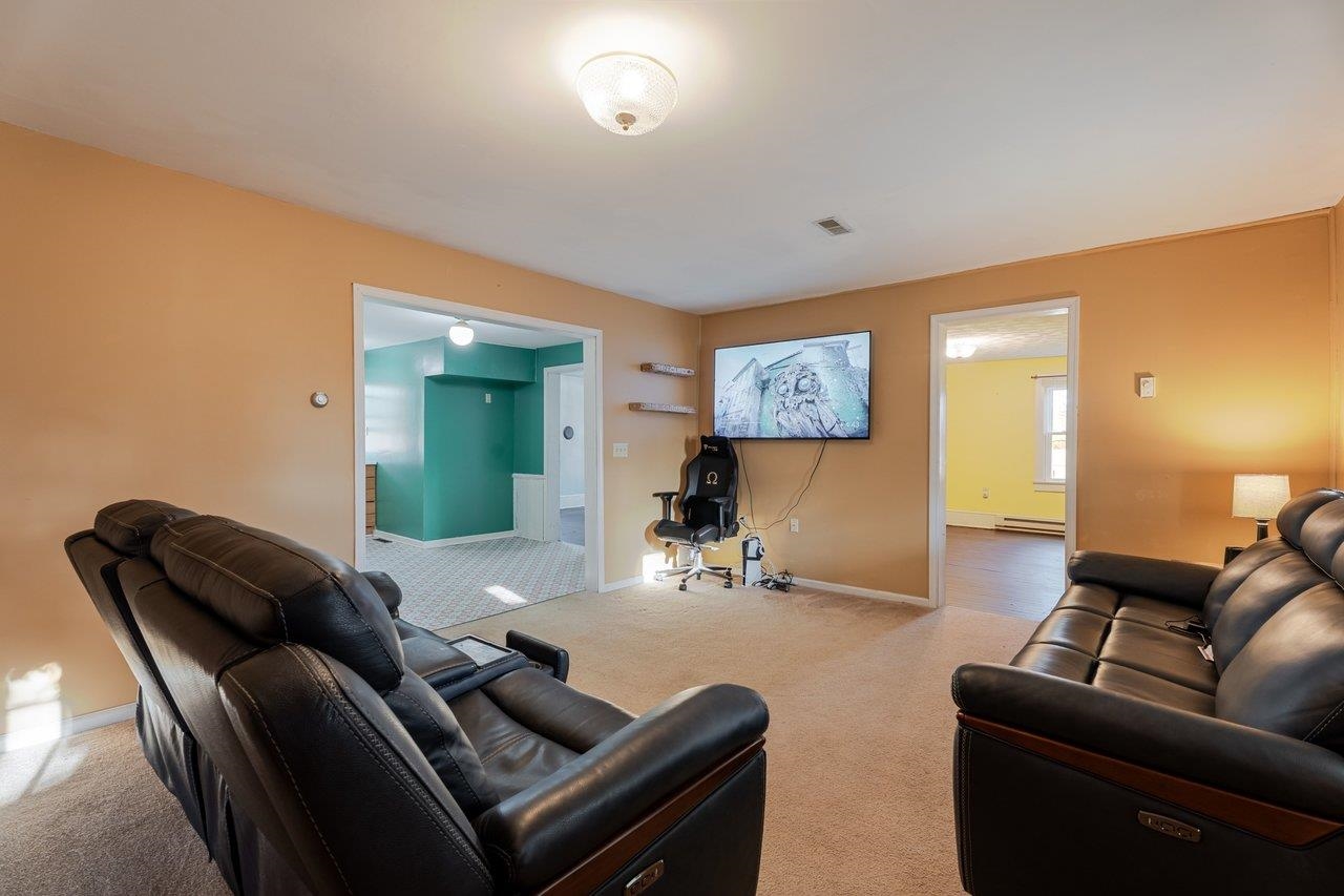 723 SEDWICK RD, LURAY, Virginia 22835, 3 Bedrooms Bedrooms, ,1 BathroomBathrooms,Residential,723 SEDWICK RD,673791 MLS # 673791