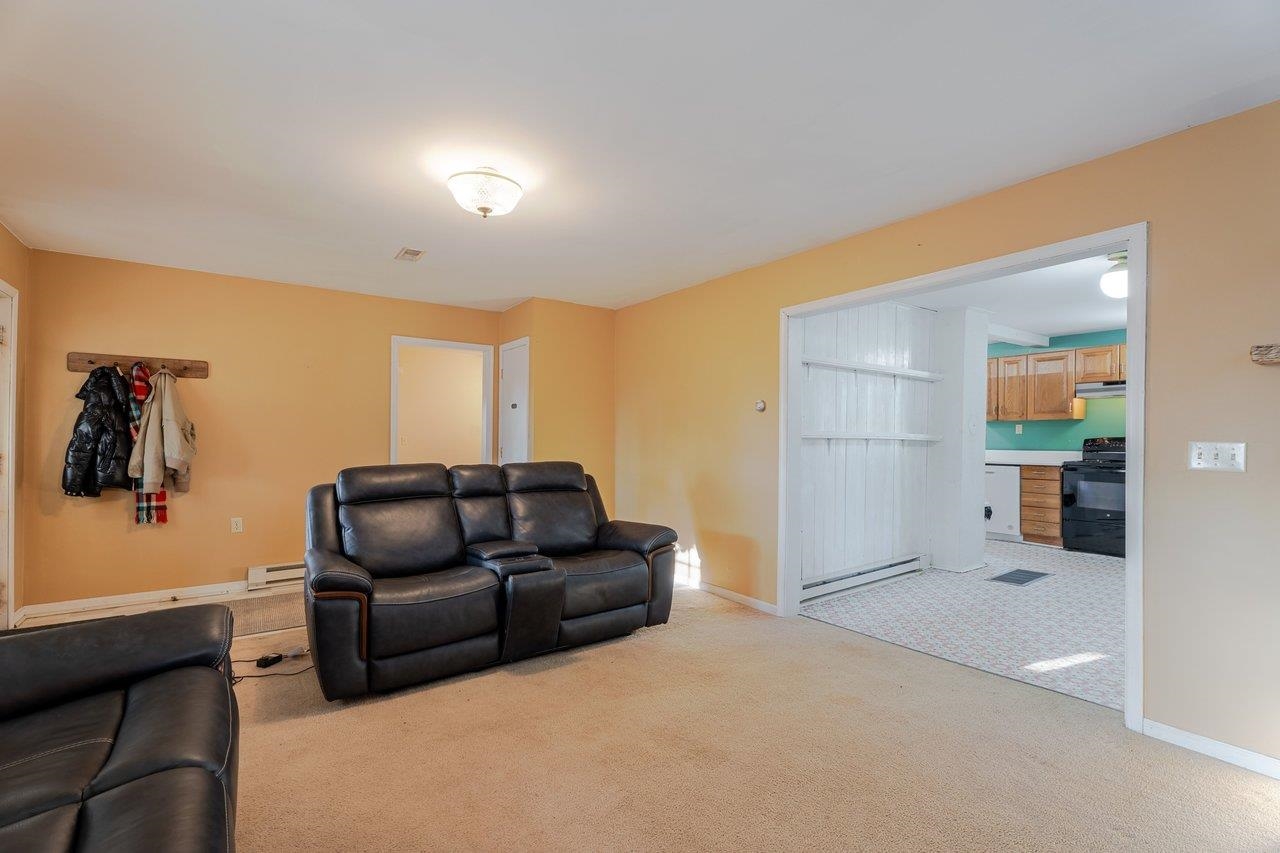 723 SEDWICK RD, LURAY, Virginia 22835, 3 Bedrooms Bedrooms, ,1 BathroomBathrooms,Residential,723 SEDWICK RD,673791 MLS # 673791