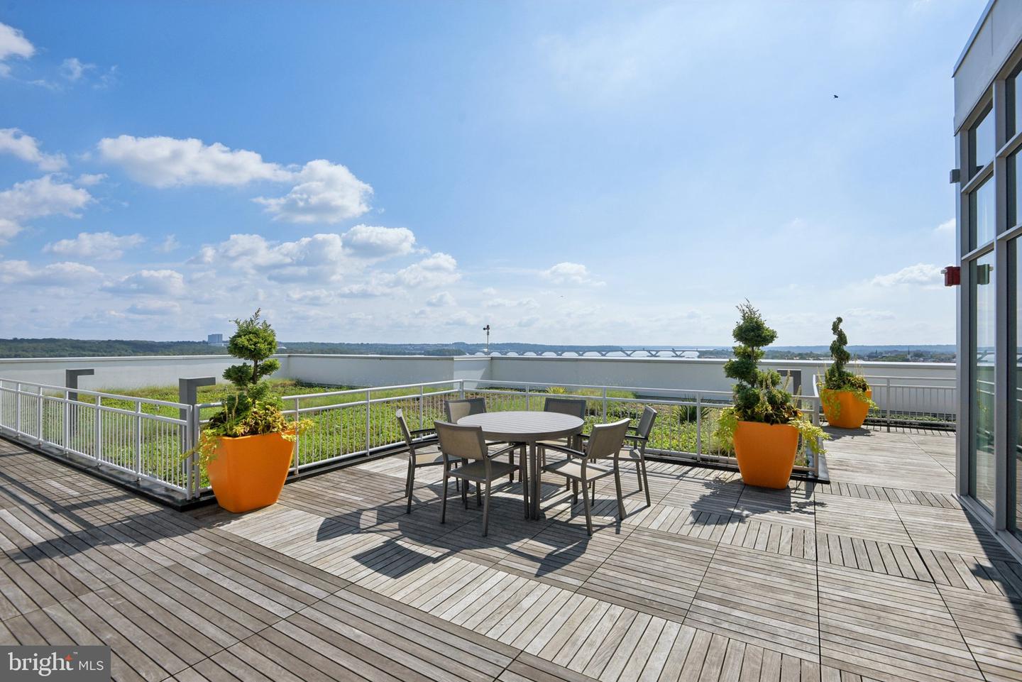 925 N FAIRFAX ST #104, ALEXANDRIA, Virginia 22314, 1 Bedroom Bedrooms, ,1 BathroomBathrooms,Residential,For sale,925 N FAIRFAX ST #104,VAAX2053386 MLS # VAAX2053386