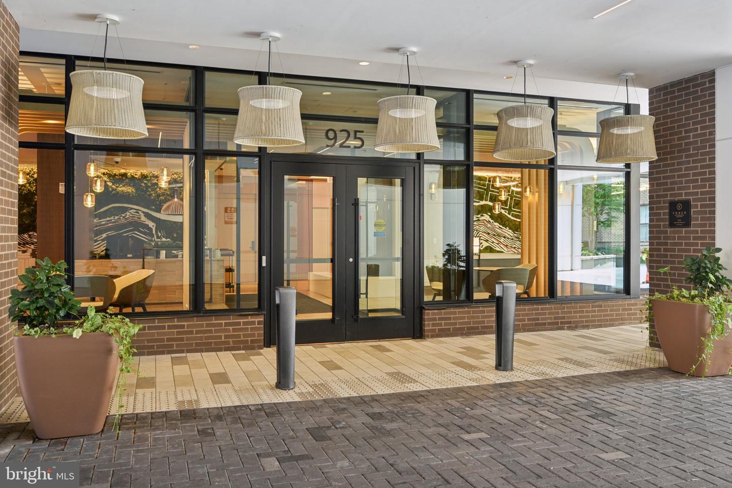 925 N FAIRFAX ST #104, ALEXANDRIA, Virginia 22314, 1 Bedroom Bedrooms, ,1 BathroomBathrooms,Residential,For sale,925 N FAIRFAX ST #104,VAAX2053386 MLS # VAAX2053386