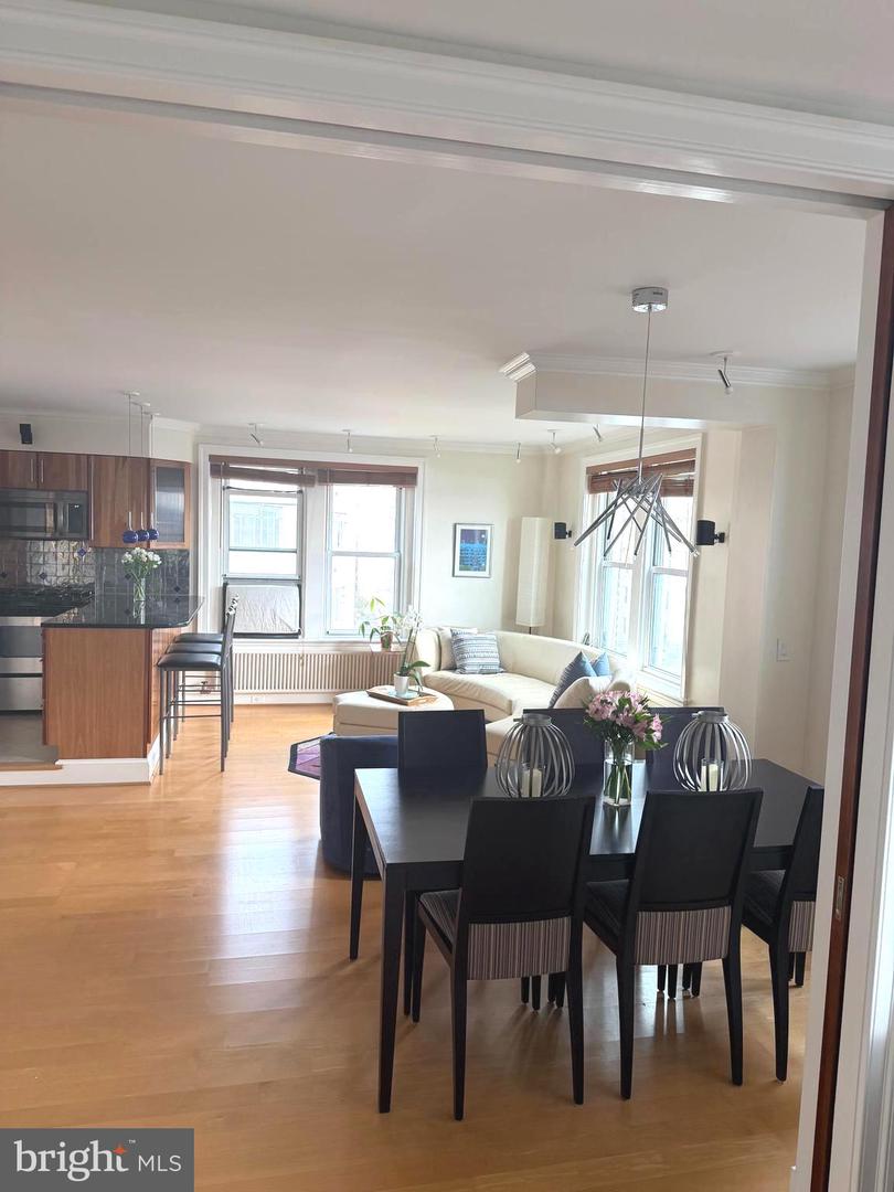 1954 COLUMBIA RD NW #710, WASHINGTON, District Of Columbia 20009, 3 Bedrooms Bedrooms, 5 Rooms Rooms,2 BathroomsBathrooms,Residential,For sale,1954 COLUMBIA RD NW #710,DCDC2243000 MLS # DCDC2243000