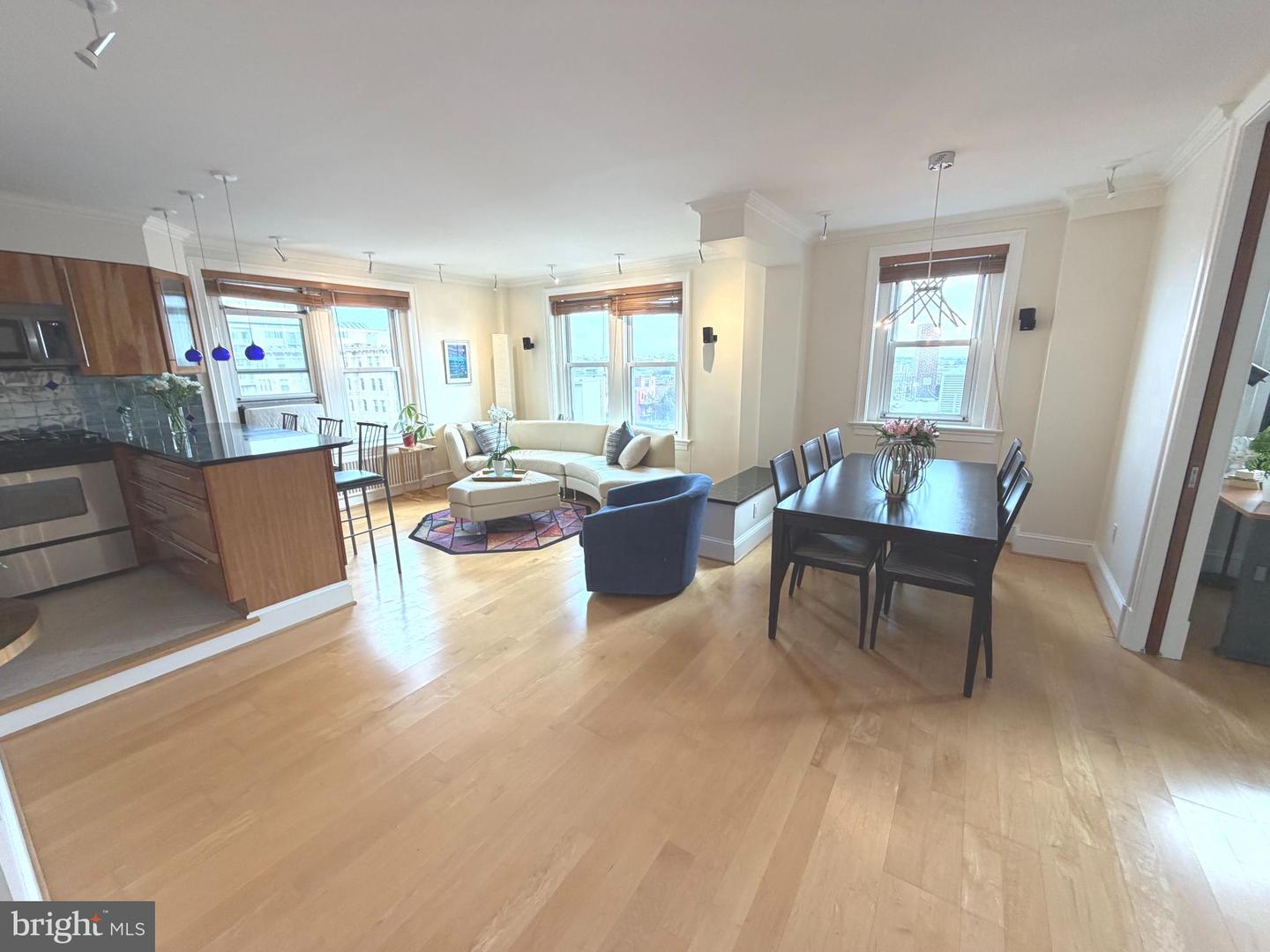 1954 COLUMBIA RD NW #710, WASHINGTON, District Of Columbia 20009, 3 Bedrooms Bedrooms, 5 Rooms Rooms,2 BathroomsBathrooms,Residential,For sale,1954 COLUMBIA RD NW #710,DCDC2243000 MLS # DCDC2243000