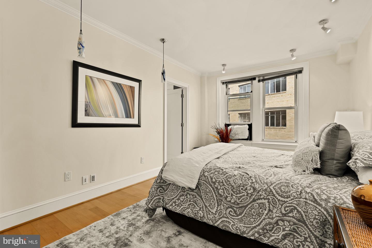 1954 COLUMBIA RD NW #710, WASHINGTON, District Of Columbia 20009, 3 Bedrooms Bedrooms, 5 Rooms Rooms,2 BathroomsBathrooms,Residential,For sale,1954 COLUMBIA RD NW #710,DCDC2243000 MLS # DCDC2243000