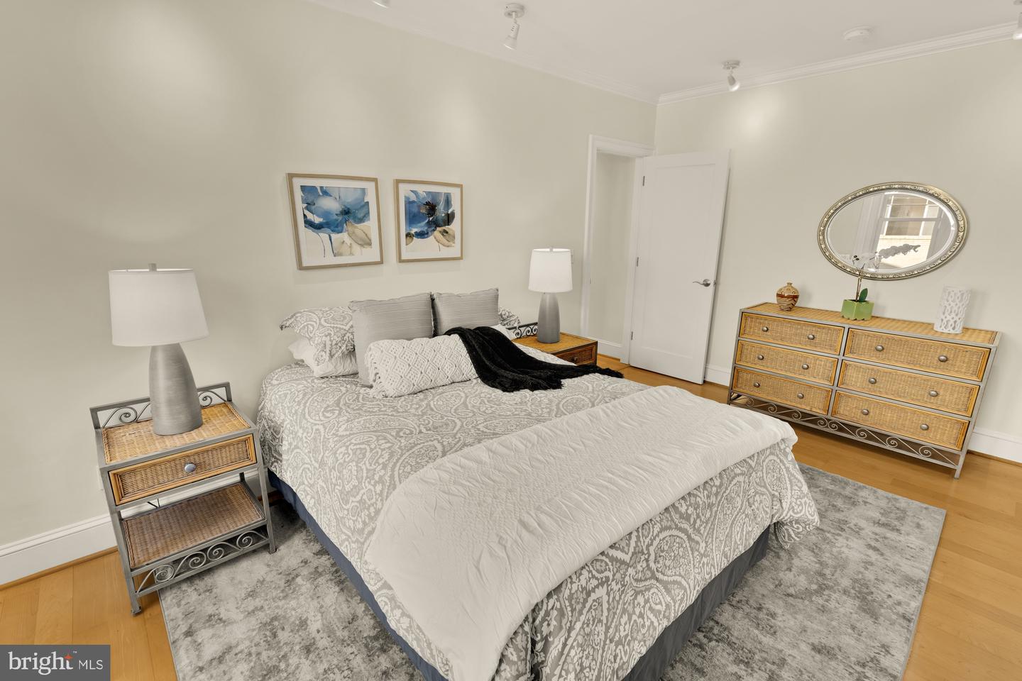 1954 COLUMBIA RD NW #710, WASHINGTON, District Of Columbia 20009, 3 Bedrooms Bedrooms, 5 Rooms Rooms,2 BathroomsBathrooms,Residential,For sale,1954 COLUMBIA RD NW #710,DCDC2243000 MLS # DCDC2243000