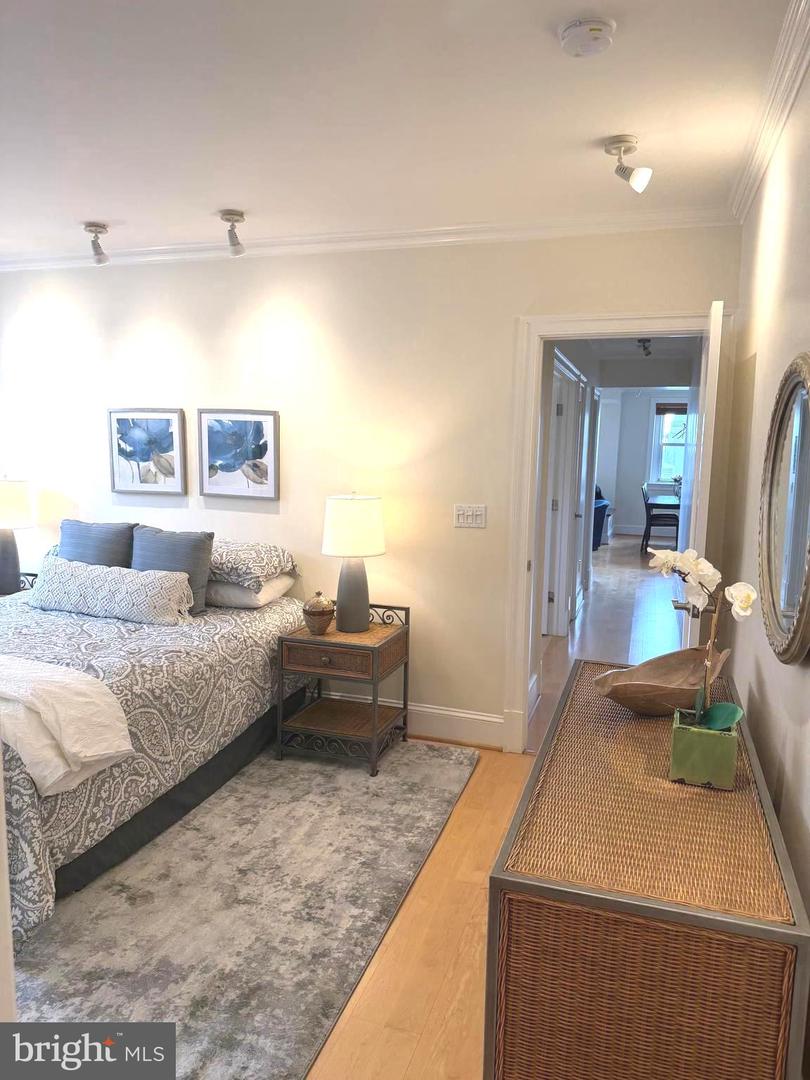 1954 COLUMBIA RD NW #710, WASHINGTON, District Of Columbia 20009, 3 Bedrooms Bedrooms, 5 Rooms Rooms,2 BathroomsBathrooms,Residential,For sale,1954 COLUMBIA RD NW #710,DCDC2243000 MLS # DCDC2243000