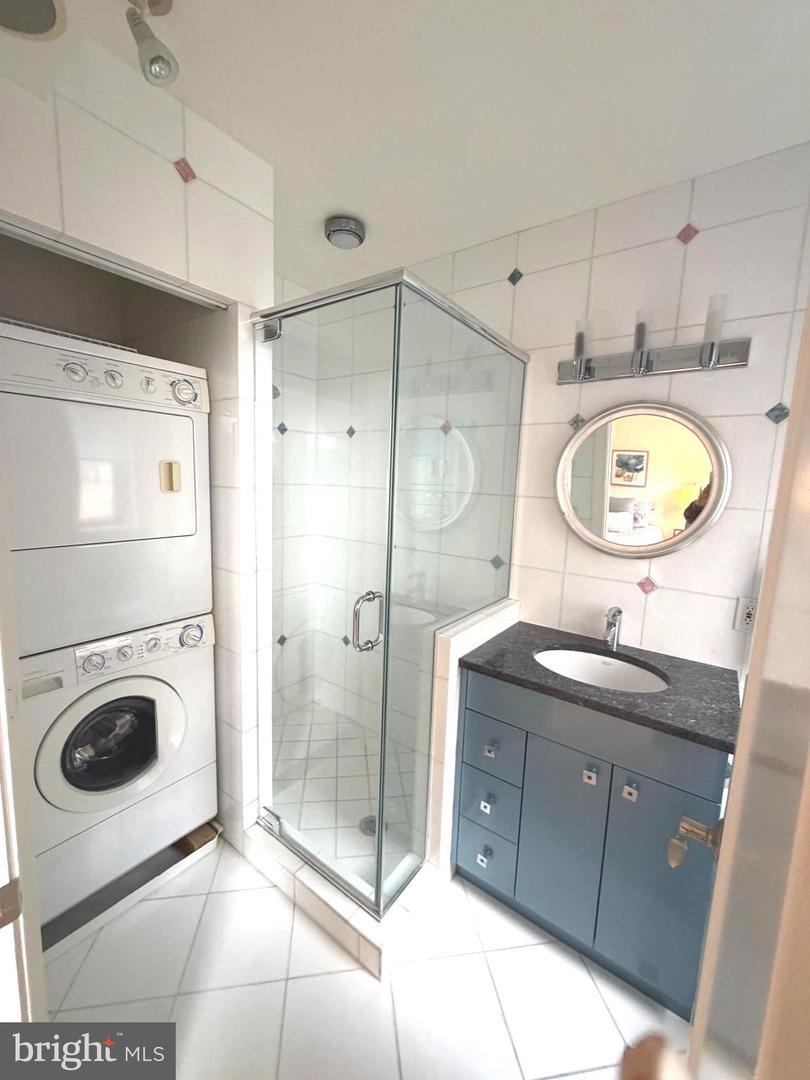 1954 COLUMBIA RD NW #710, WASHINGTON, District Of Columbia 20009, 3 Bedrooms Bedrooms, 5 Rooms Rooms,2 BathroomsBathrooms,Residential,For sale,1954 COLUMBIA RD NW #710,DCDC2243000 MLS # DCDC2243000