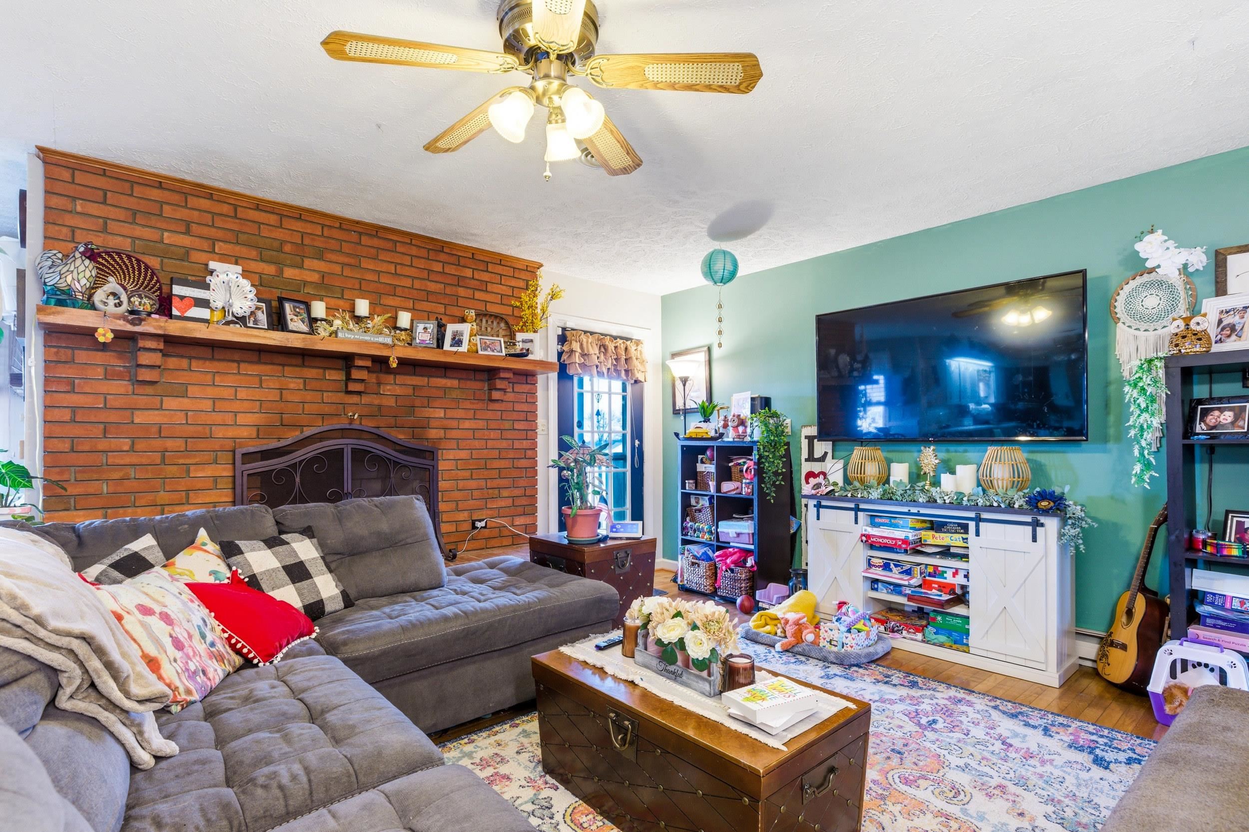 116 DENBROOK LN, LURAY, Virginia 22835, 3 Bedrooms Bedrooms, ,2 BathroomsBathrooms,Residential,116 DENBROOK LN,673793 MLS # 673793