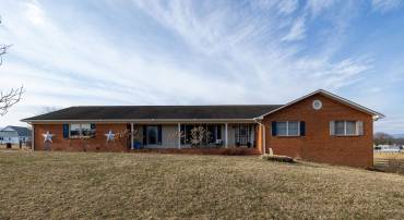 116 DENBROOK LN, LURAY, Virginia 22835, 3 Bedrooms Bedrooms, ,2 BathroomsBathrooms,Residential,116 DENBROOK LN,673793 MLS # 673793