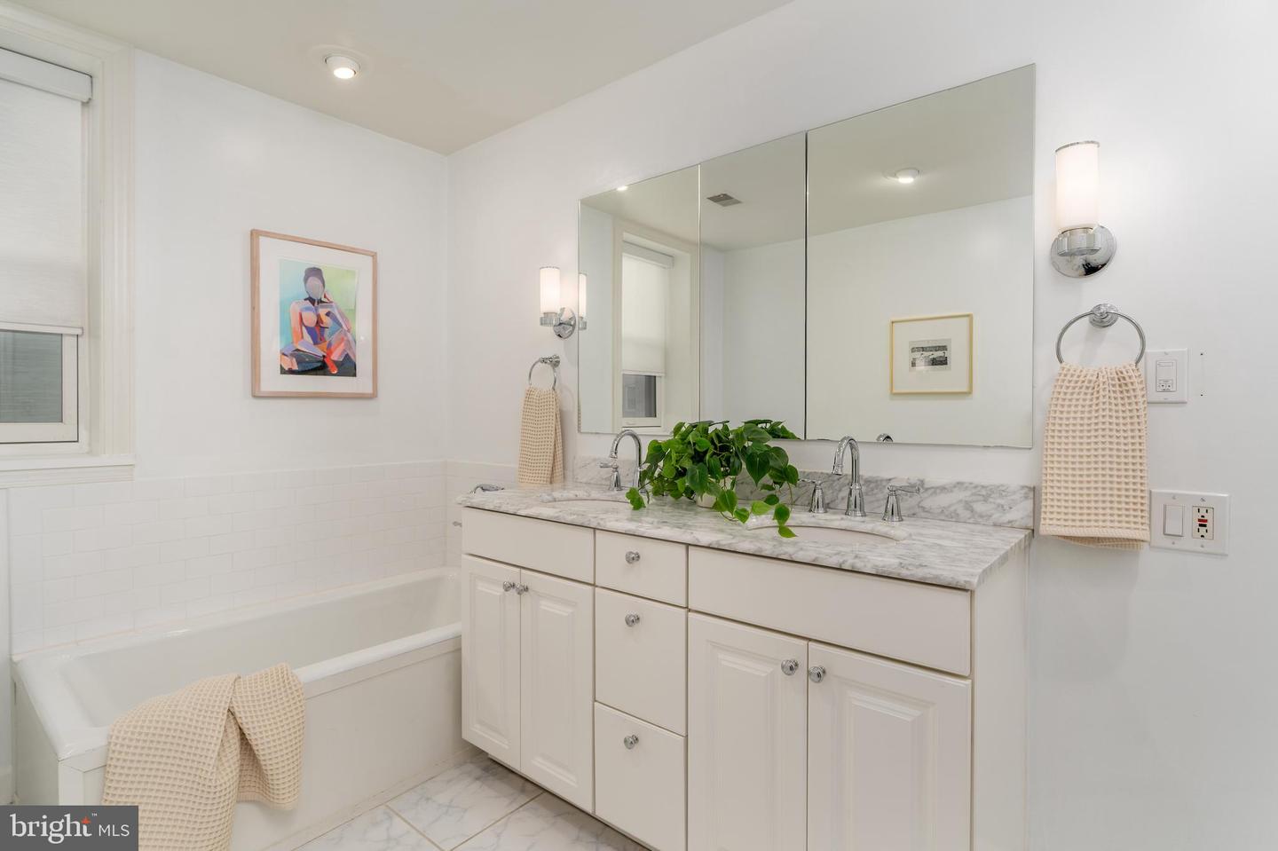 2230 CALIFORNIA ST NW #3BE, WASHINGTON, District Of Columbia 20008, 3 Bedrooms Bedrooms, ,3 BathroomsBathrooms,Residential,For sale,2230 CALIFORNIA ST NW #3BE,DCDC2246462 MLS # DCDC2246462 2230 CALIFORNIA ST NW #3BE, WASHINGTON, District Of Columbia 20008, 3 Bedrooms Bedrooms, ,3 BathroomsBathrooms,Residential,For sale,2230 CALIFORNIA ST NW #3BE,DCDC2246462 MLS # DCDC2246462