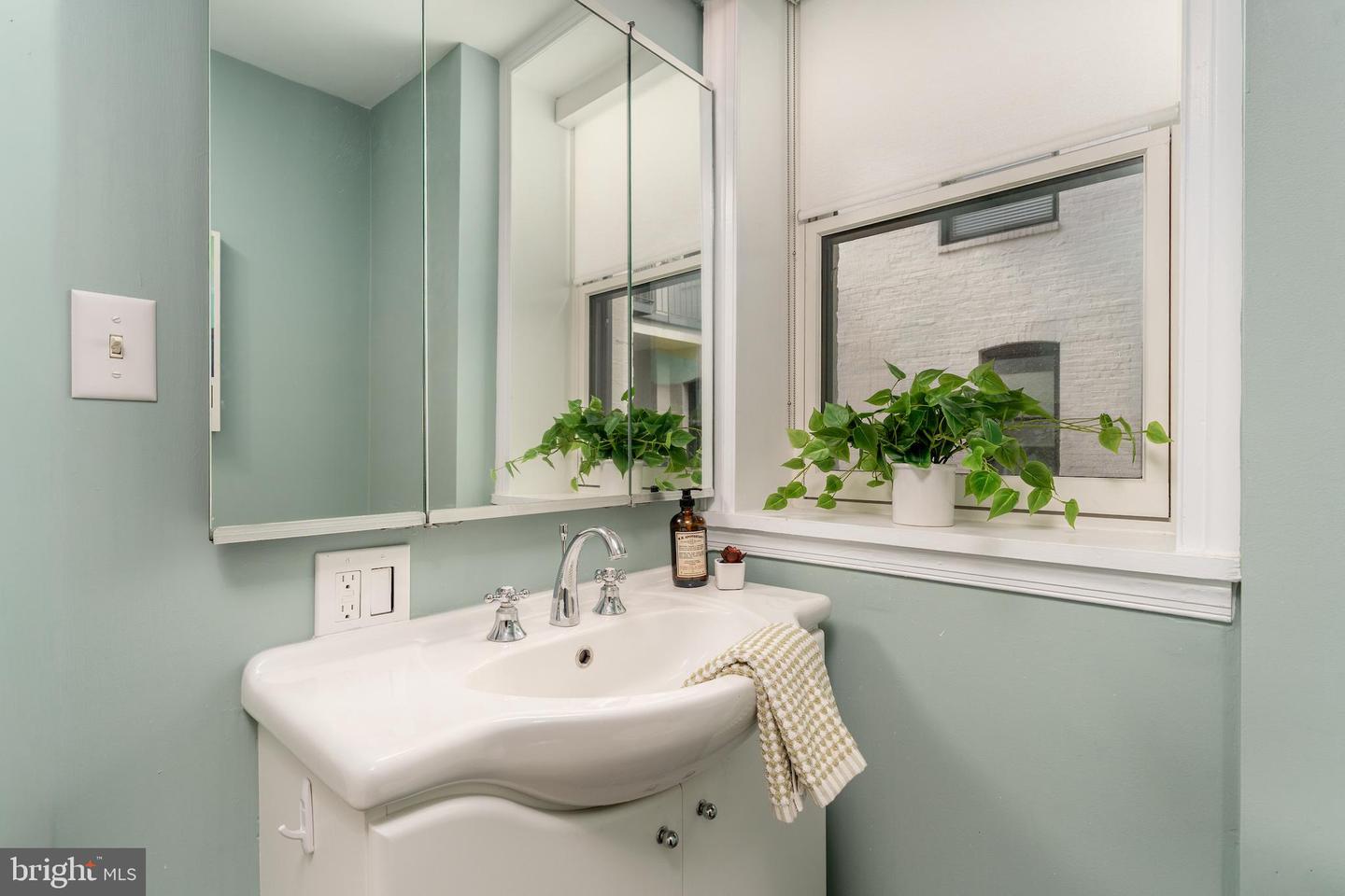 2230 CALIFORNIA ST NW #3BE, WASHINGTON, District Of Columbia 20008, 3 Bedrooms Bedrooms, ,3 BathroomsBathrooms,Residential,For sale,2230 CALIFORNIA ST NW #3BE,DCDC2246462 MLS # DCDC2246462 2230 CALIFORNIA ST NW #3BE, WASHINGTON, District Of Columbia 20008, 3 Bedrooms Bedrooms, ,3 BathroomsBathrooms,Residential,For sale,2230 CALIFORNIA ST NW #3BE,DCDC2246462 MLS # DCDC2246462