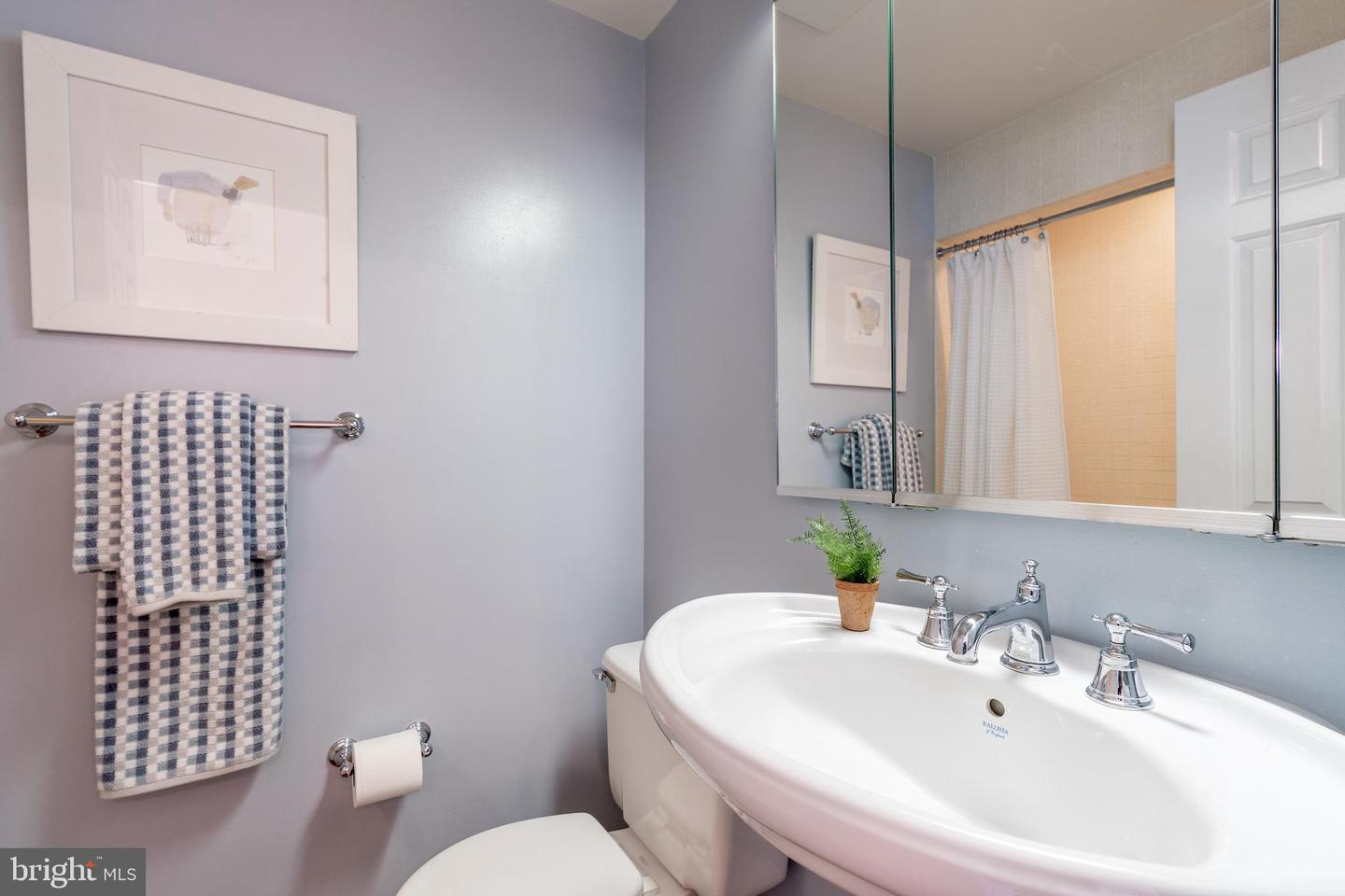 2230 CALIFORNIA ST NW #3BE, WASHINGTON, District Of Columbia 20008, 3 Bedrooms Bedrooms, ,3 BathroomsBathrooms,Residential,For sale,2230 CALIFORNIA ST NW #3BE,DCDC2246462 MLS # DCDC2246462 2230 CALIFORNIA ST NW #3BE, WASHINGTON, District Of Columbia 20008, 3 Bedrooms Bedrooms, ,3 BathroomsBathrooms,Residential,For sale,2230 CALIFORNIA ST NW #3BE,DCDC2246462 MLS # DCDC2246462