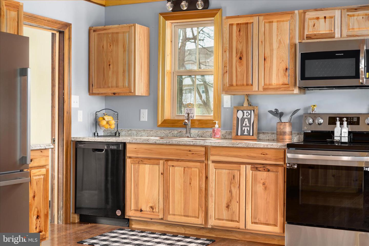 1197 JOHN MARSHALL HWY, STRASBURG, Virginia 22657, 4 Bedrooms Bedrooms, ,2 BathroomsBathrooms,Residential,For sale,1197 JOHN MARSHALL HWY,VASH2013638 MLS # VASH2013638 1197 JOHN MARSHALL HWY, STRASBURG, Virginia 22657, 4 Bedrooms Bedrooms, ,2 BathroomsBathrooms,Residential,For sale,1197 JOHN MARSHALL HWY,VASH2013638 MLS # VASH2013638