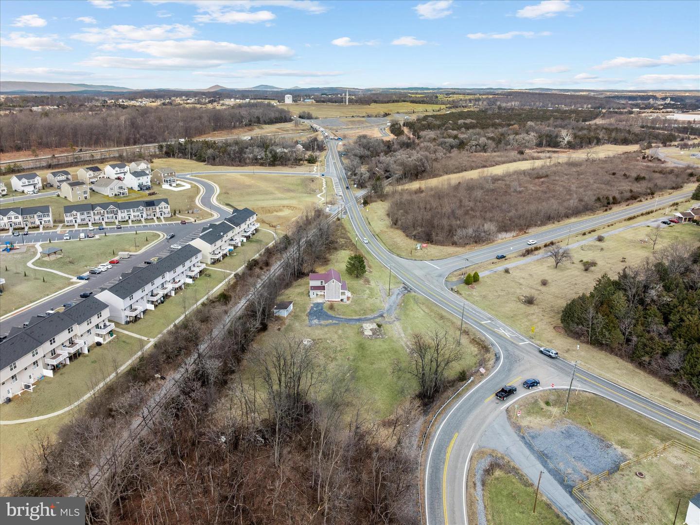 1197 JOHN MARSHALL HWY, STRASBURG, Virginia 22657, 4 Bedrooms Bedrooms, ,2 BathroomsBathrooms,Residential,For sale,1197 JOHN MARSHALL HWY,VASH2013638 MLS # VASH2013638 1197 JOHN MARSHALL HWY, STRASBURG, Virginia 22657, 4 Bedrooms Bedrooms, ,2 BathroomsBathrooms,Residential,For sale,1197 JOHN MARSHALL HWY,VASH2013638 MLS # VASH2013638