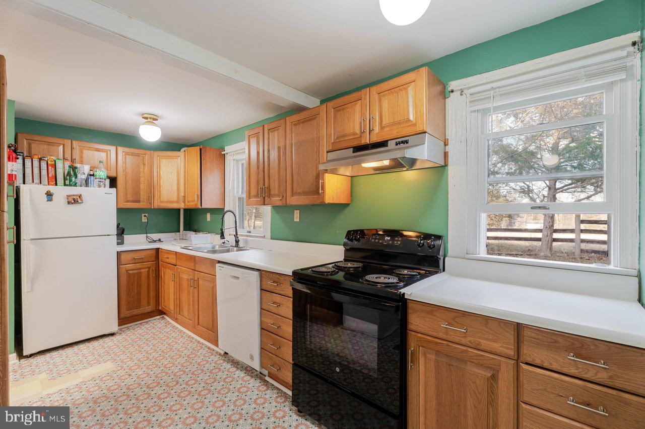 723 SEDWICK RD, LURAY, Virginia 22835, 3 Bedrooms Bedrooms, ,1 BathroomBathrooms,Residential,For sale,723 SEDWICK RD,VAPA2006074 MLS # VAPA2006074 723 SEDWICK RD, LURAY, Virginia 22835, 3 Bedrooms Bedrooms, ,1 BathroomBathrooms,Residential,For sale,723 SEDWICK RD,VAPA2006074 MLS # VAPA2006074