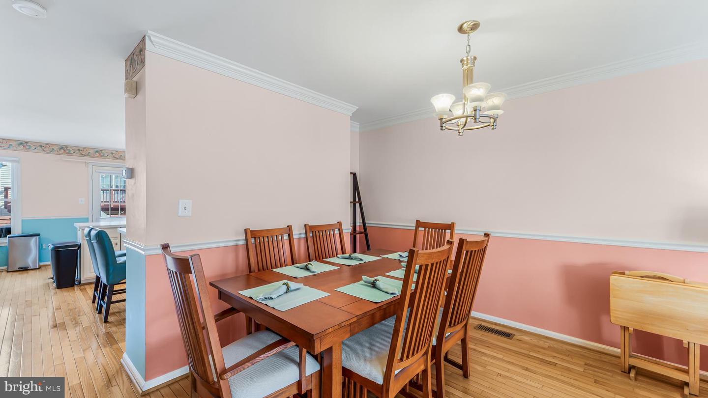 3996 BALI CT, WOODBRIDGE, Virginia 22192, 3 Bedrooms Bedrooms, ,3 BathroomsBathrooms,Residential,For sale,3996 BALI CT,VAPW2113102 MLS # VAPW2113102