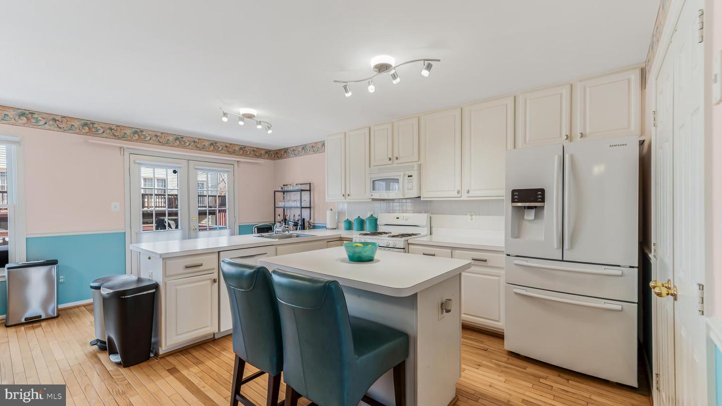 3996 BALI CT, WOODBRIDGE, Virginia 22192, 3 Bedrooms Bedrooms, ,3 BathroomsBathrooms,Residential,For sale,3996 BALI CT,VAPW2113102 MLS # VAPW2113102