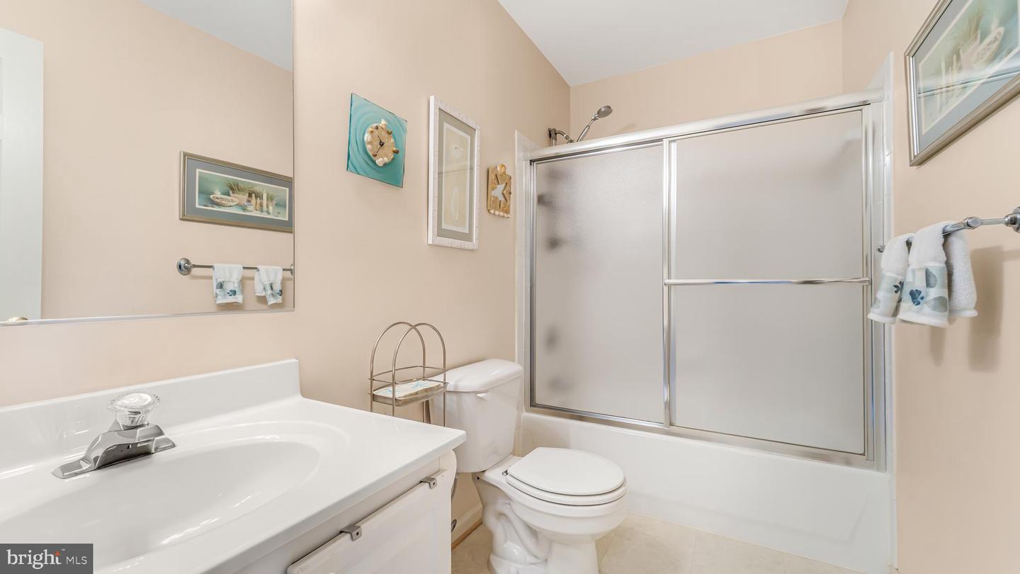 3996 BALI CT, WOODBRIDGE, Virginia 22192, 3 Bedrooms Bedrooms, ,3 BathroomsBathrooms,Residential,For sale,3996 BALI CT,VAPW2113102 MLS # VAPW2113102