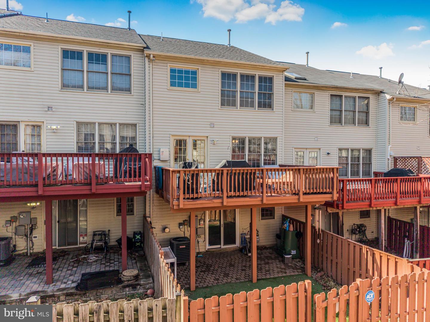 3996 BALI CT, WOODBRIDGE, Virginia 22192, 3 Bedrooms Bedrooms, ,3 BathroomsBathrooms,Residential,For sale,3996 BALI CT,VAPW2113102 MLS # VAPW2113102