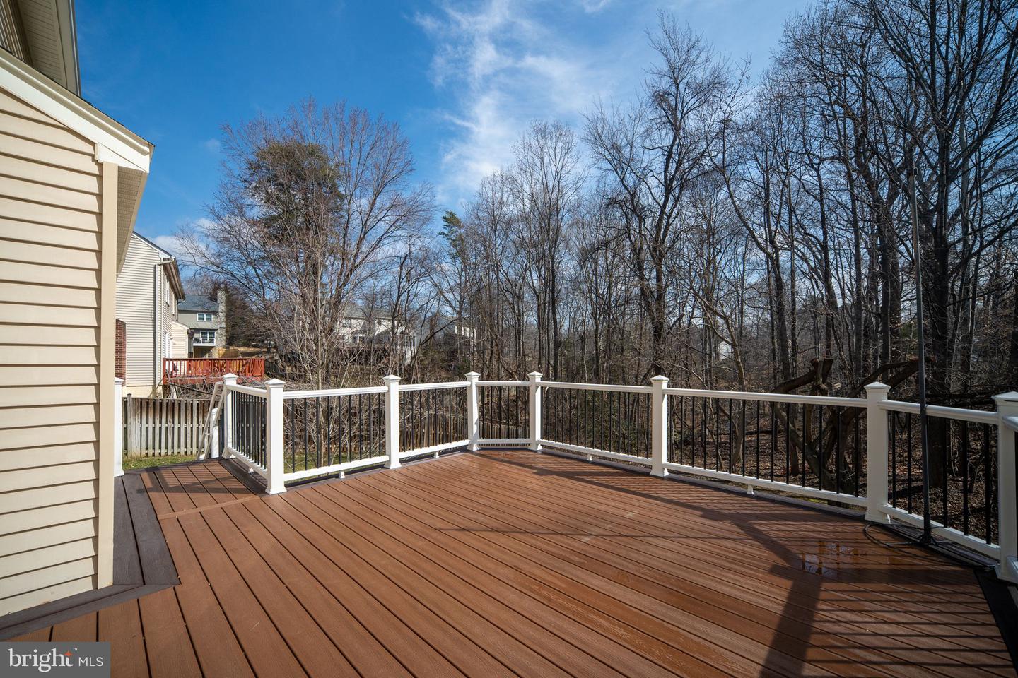 15111 KNICKERBOCKER DR, WOODBRIDGE, Virginia 22193, 5 Bedrooms Bedrooms, ,3 BathroomsBathrooms,Residential,For sale,15111 KNICKERBOCKER DR,VAPW2113238 MLS # VAPW2113238