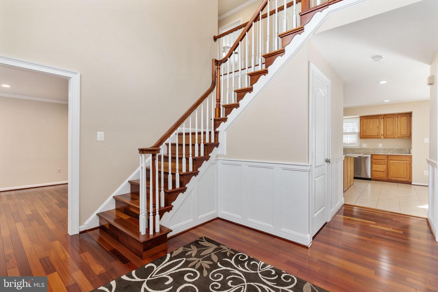 15111 KNICKERBOCKER DR, WOODBRIDGE, Virginia 22193, 5 Bedrooms Bedrooms, ,3 BathroomsBathrooms,Residential,For sale,15111 KNICKERBOCKER DR,VAPW2113238 MLS # VAPW2113238