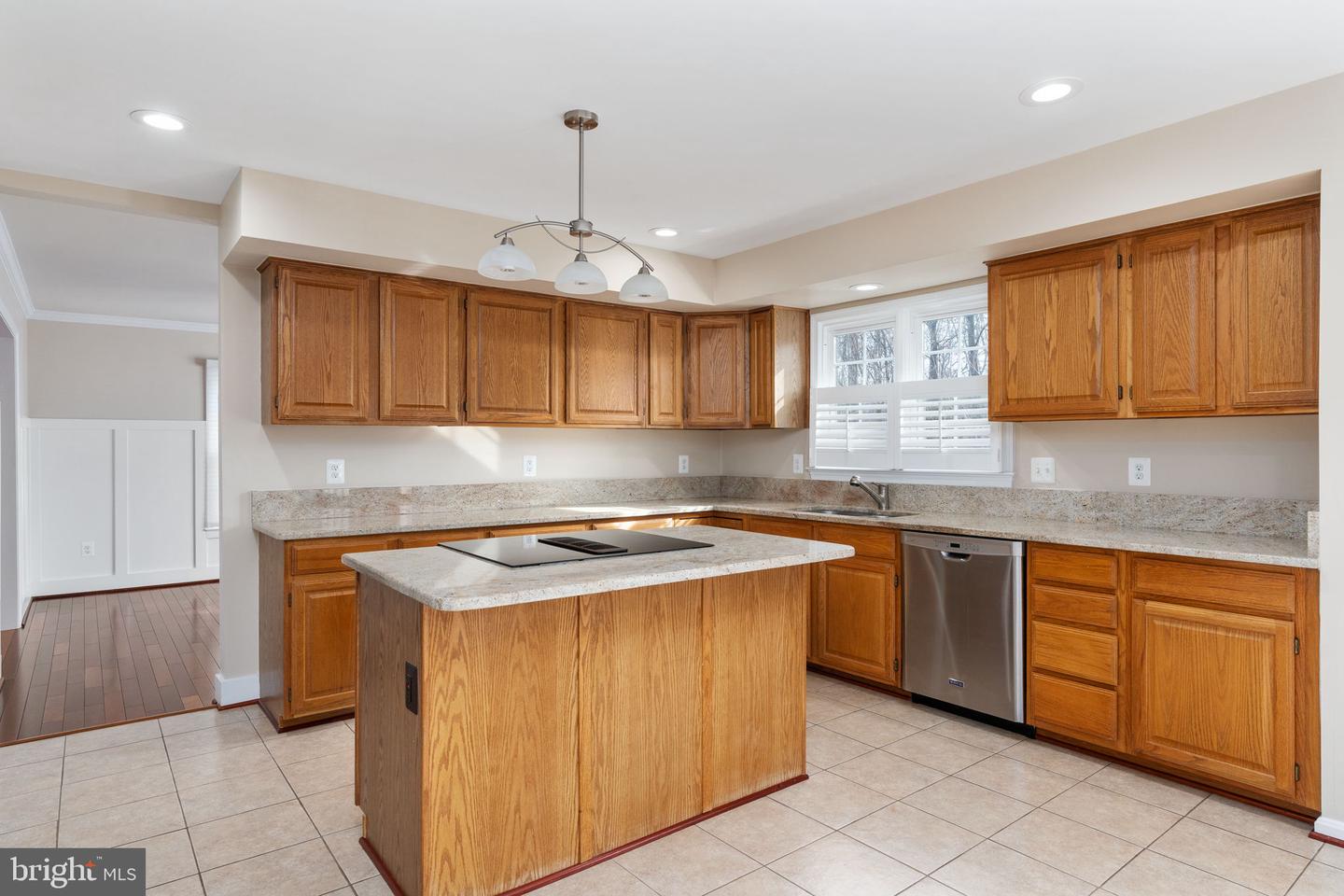 15111 KNICKERBOCKER DR, WOODBRIDGE, Virginia 22193, 5 Bedrooms Bedrooms, ,3 BathroomsBathrooms,Residential,For sale,15111 KNICKERBOCKER DR,VAPW2113238 MLS # VAPW2113238