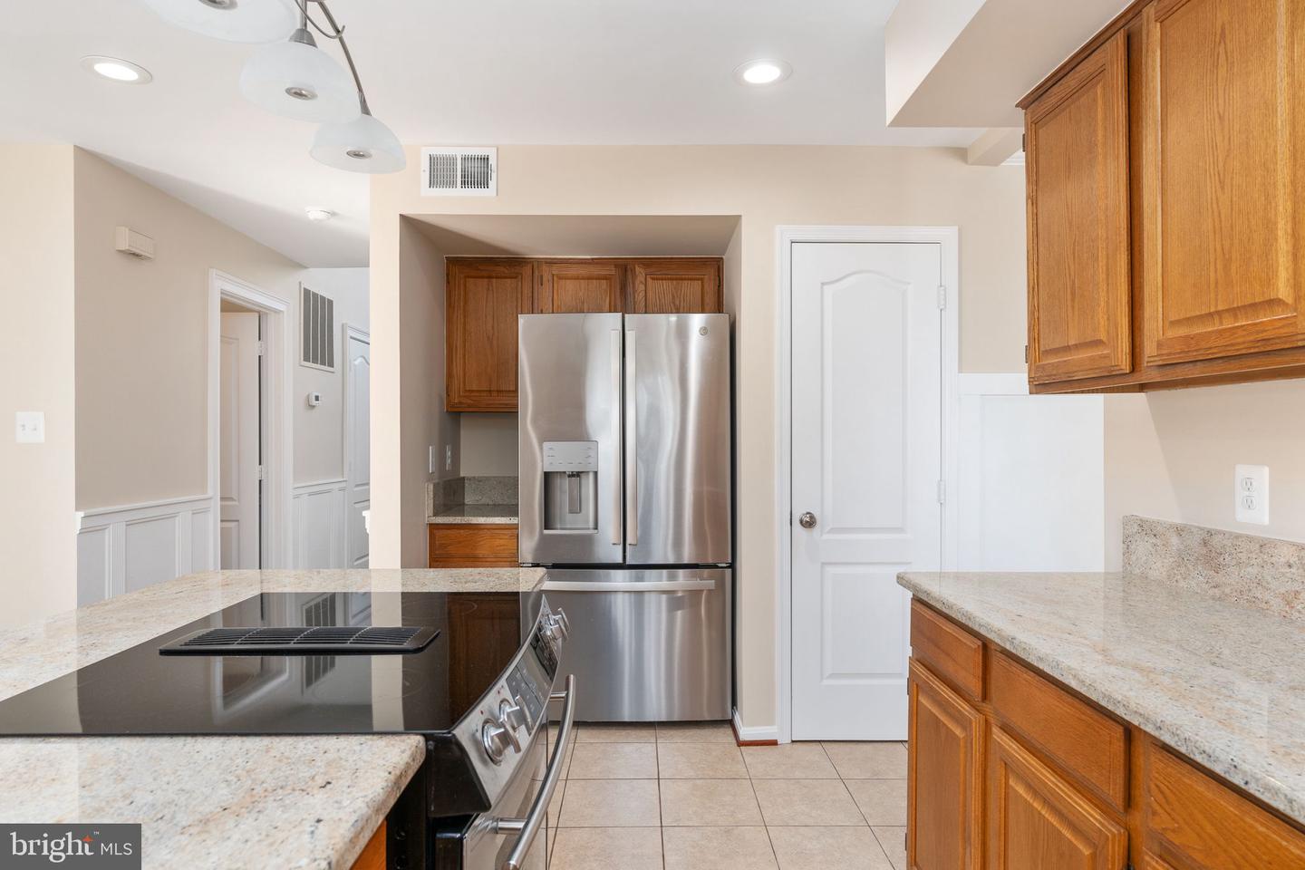 15111 KNICKERBOCKER DR, WOODBRIDGE, Virginia 22193, 5 Bedrooms Bedrooms, ,3 BathroomsBathrooms,Residential,For sale,15111 KNICKERBOCKER DR,VAPW2113238 MLS # VAPW2113238